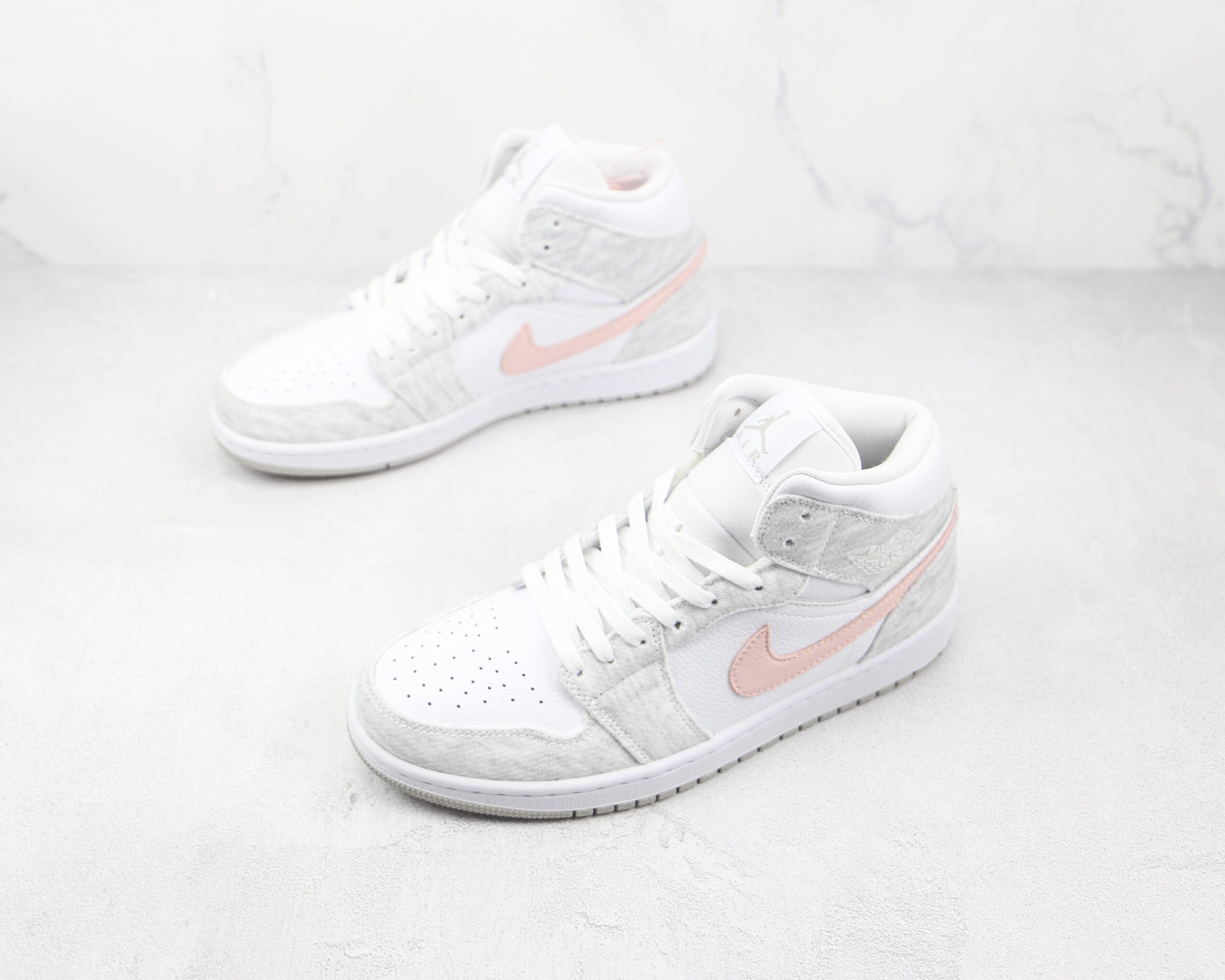 Jordan 1 Mid SE Light Iron Ore - Imagem 5