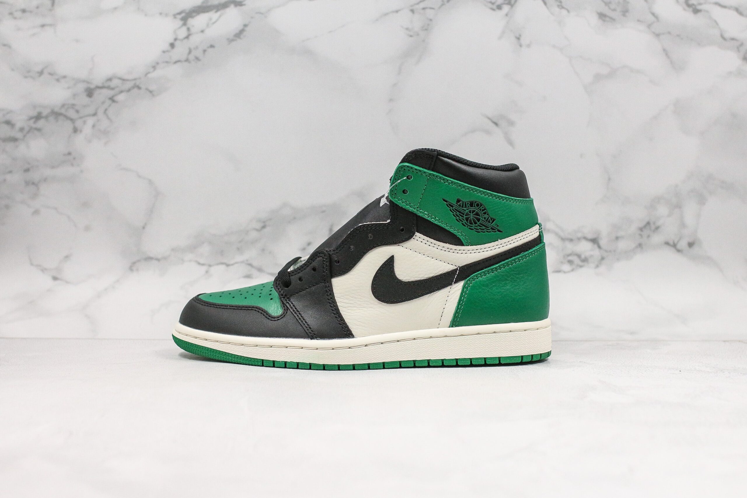 Jordan 1 Retro High Pine Green - Imagem 2