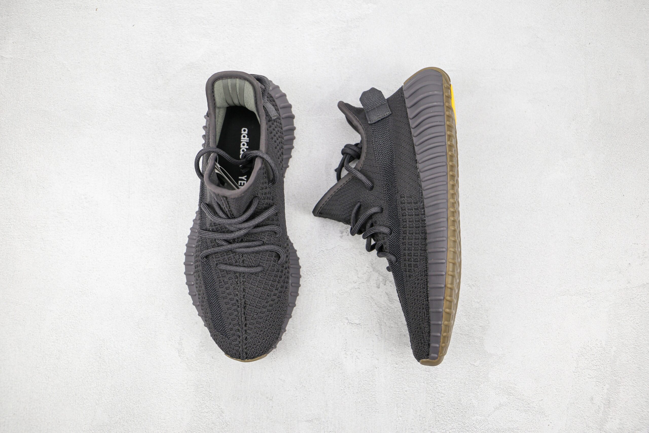 Adidas Yeezy Boost 350 V2 Cinder - Imagem 3