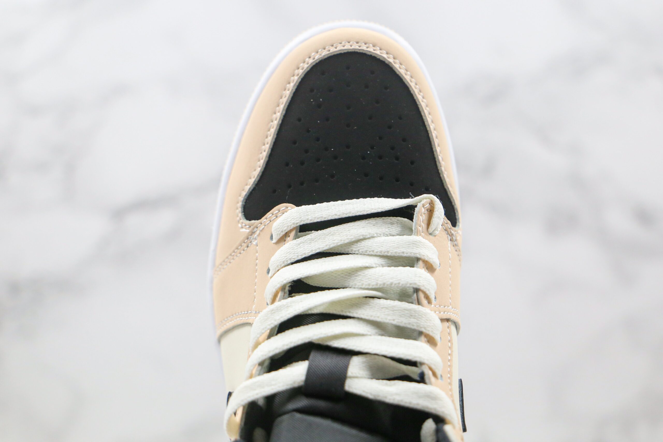 Jordan 1 Mid Barely Orange Light Violet - Imagem 4