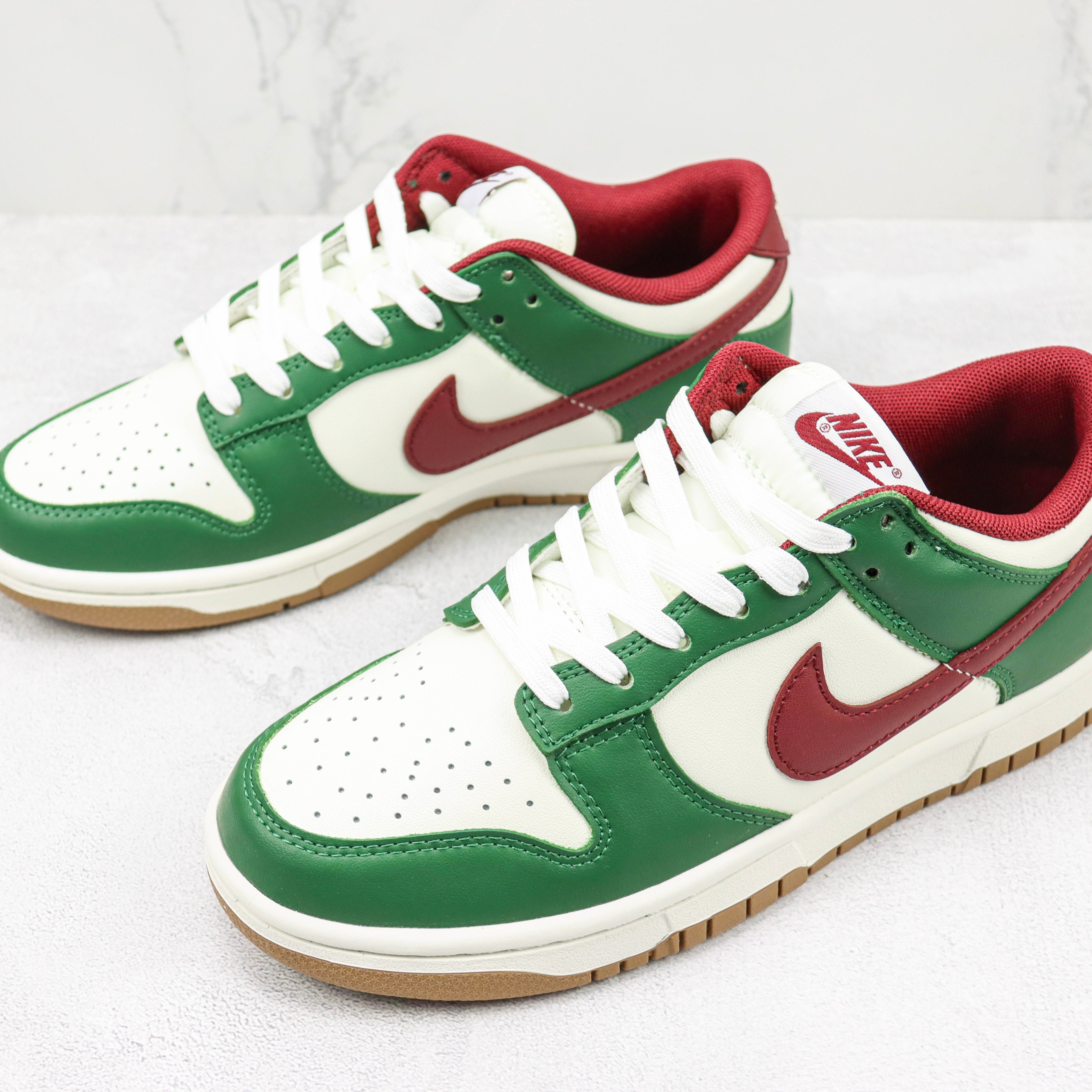 Nike Dunk Low Gorge Green - Imagem 4