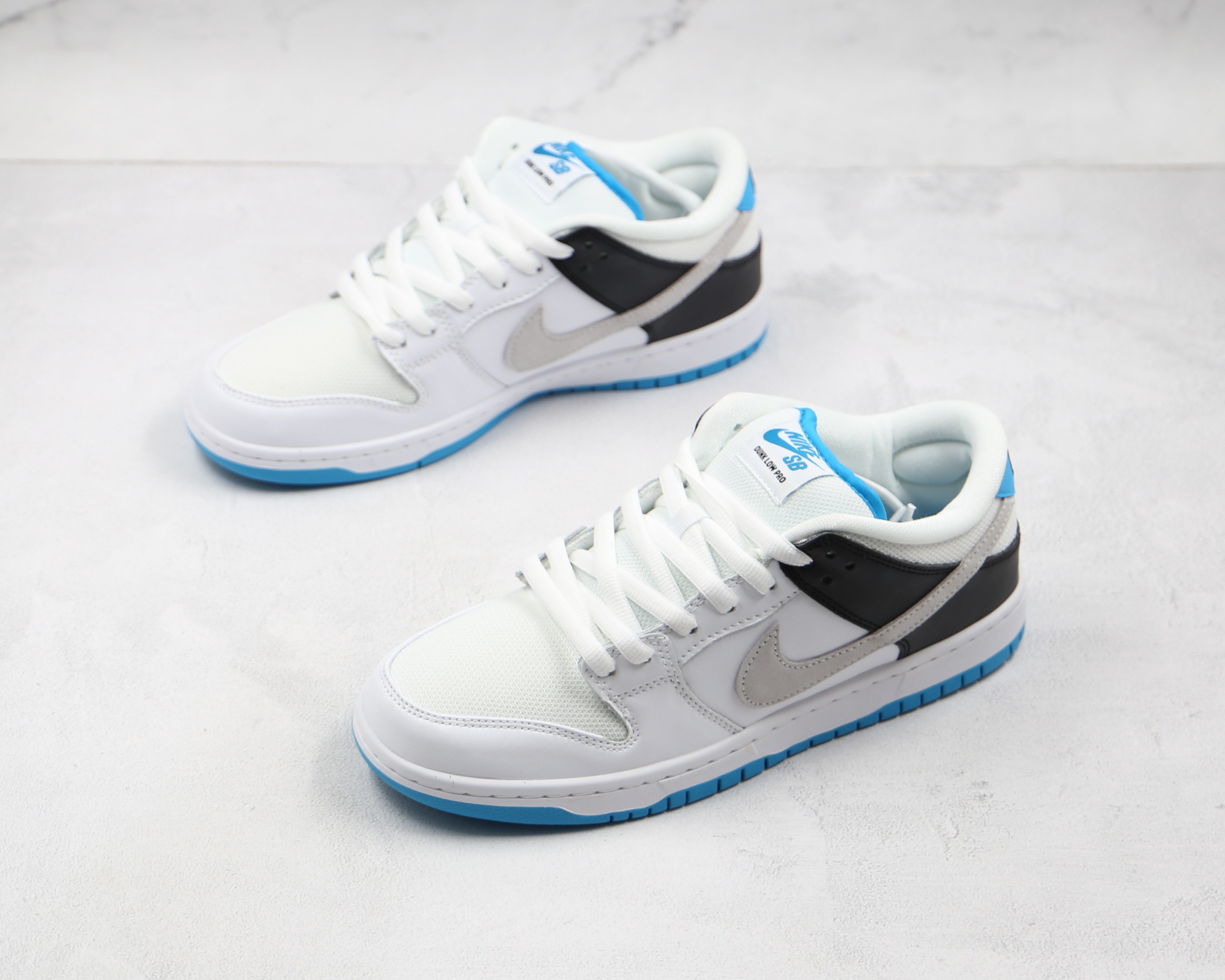 Nike SB Dunk Low Laser Blue - Imagem 3