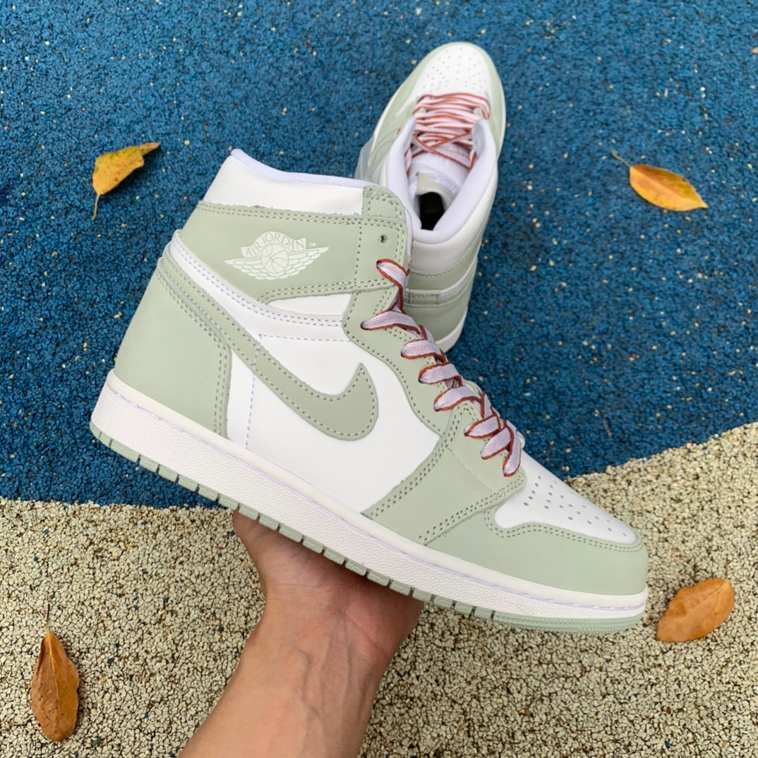 Jordan 1 Retro High OG Seafoam - Imagem 2