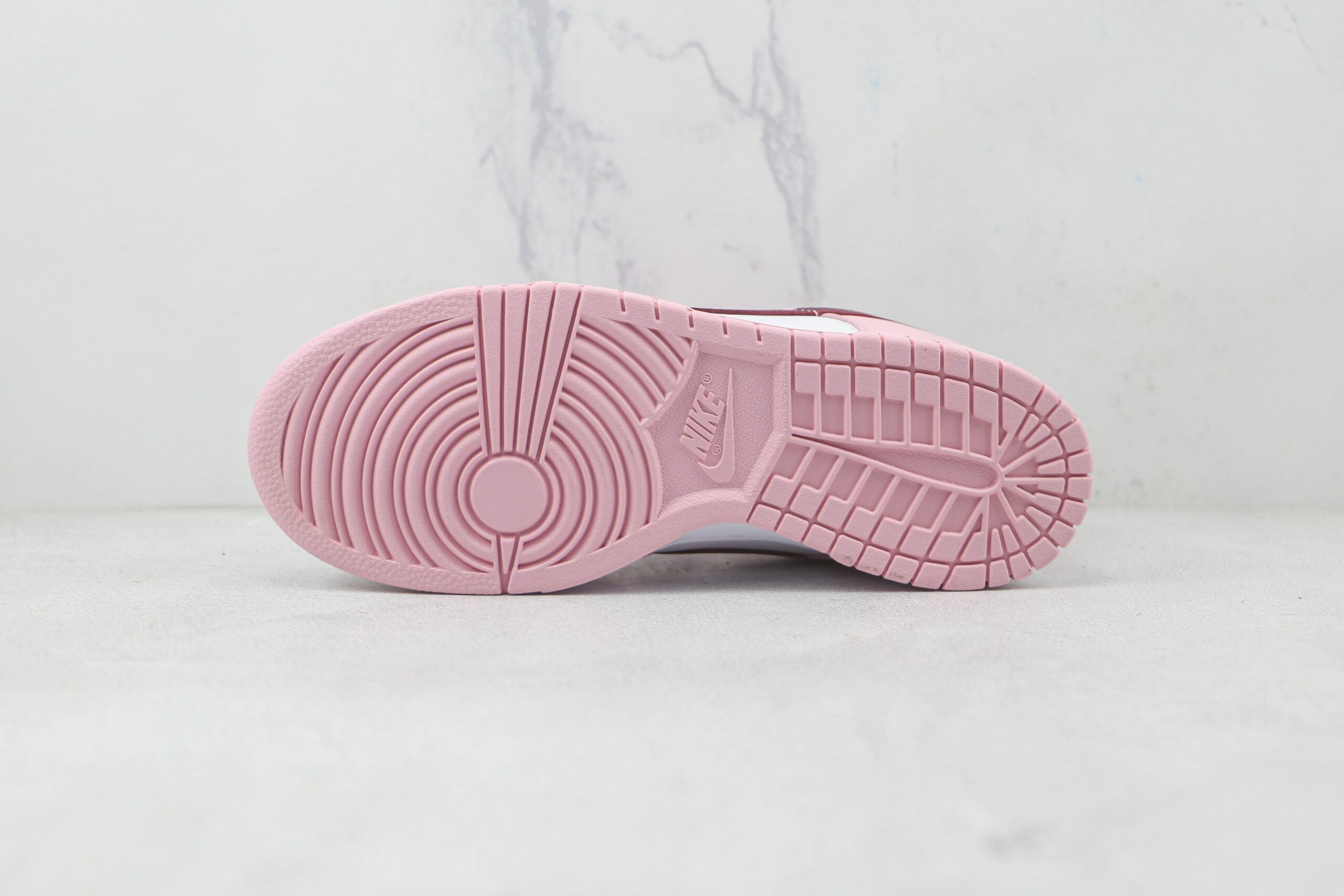 Nike Dunk Low Pink Red White - Imagem 5