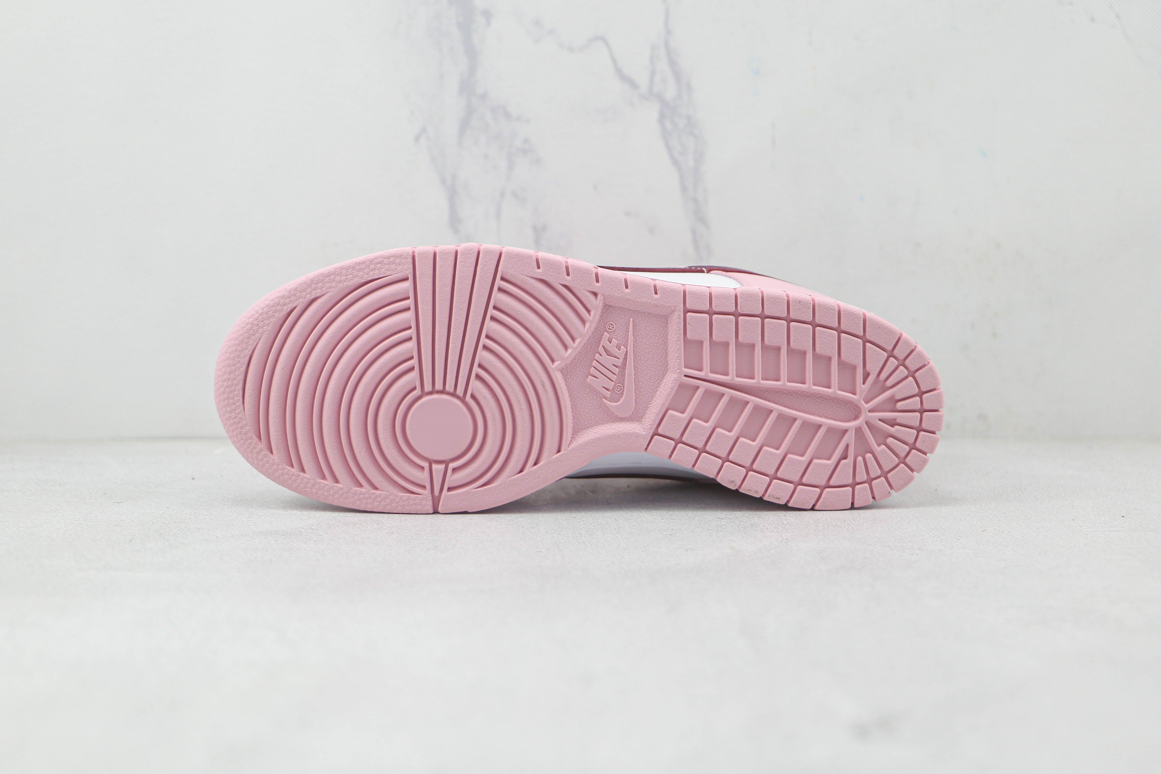 Nike Dunk Low Pink Red White - Imagem 5