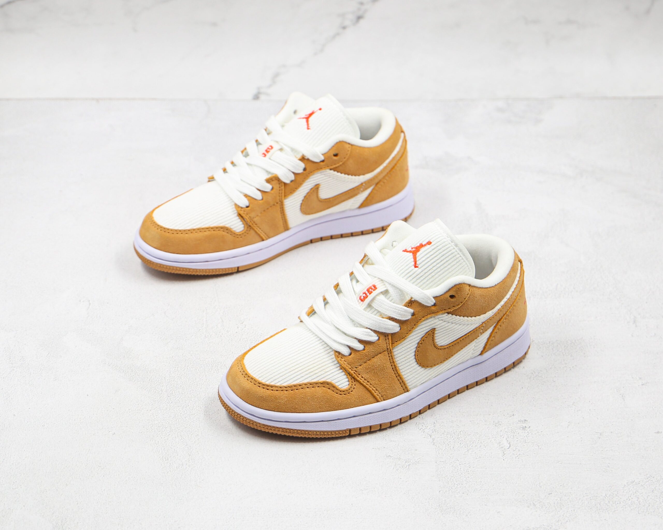 Jordan 1 Low SE Twine Orange Quartz Corduroy - Imagem 5