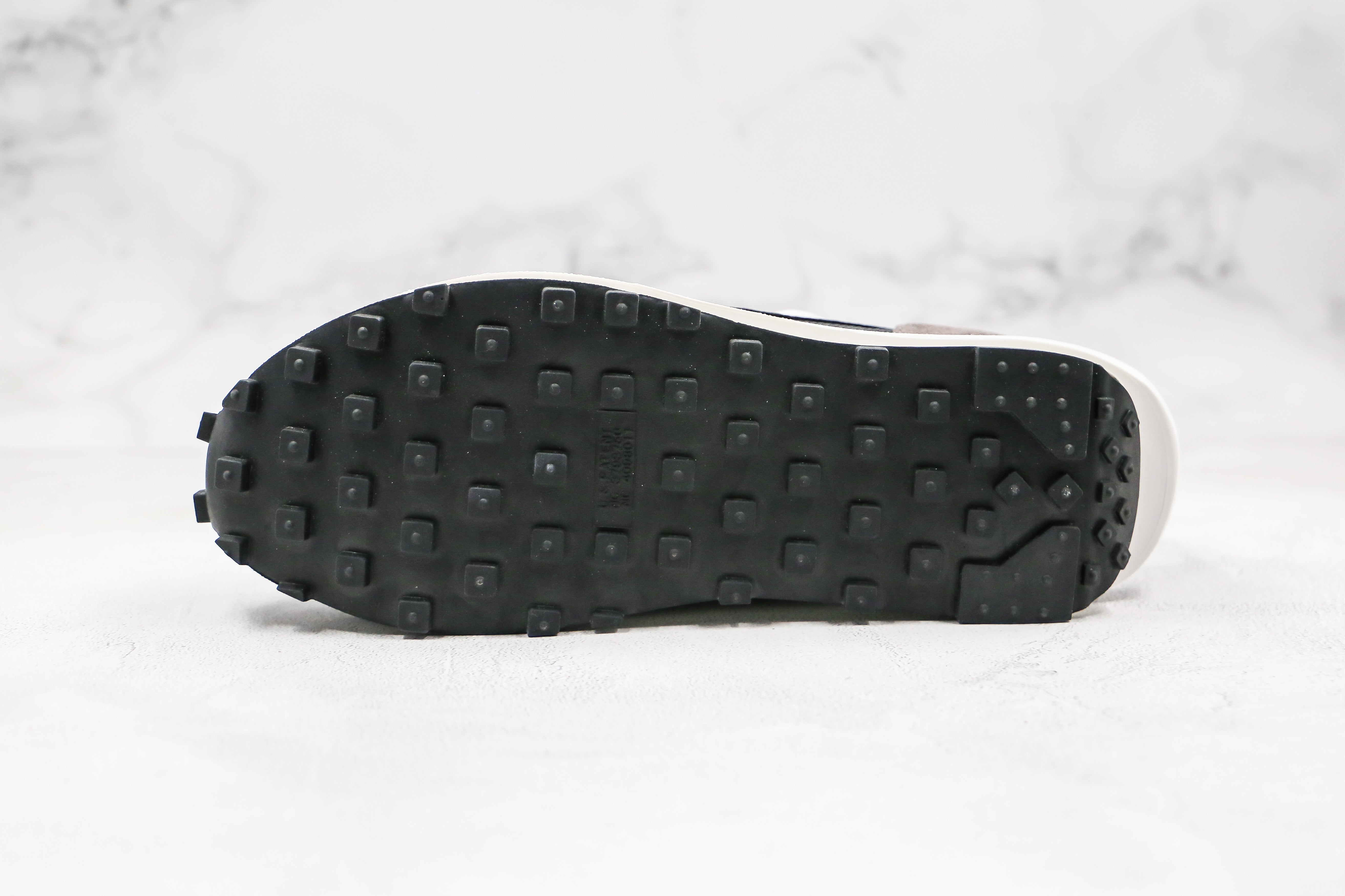 Nike Waffle Sacai Black - Imagem 4