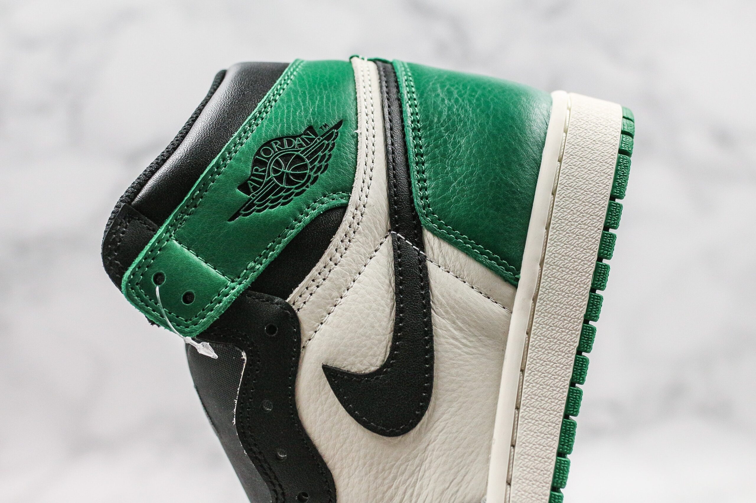 Jordan 1 Retro High Pine Green - Imagem 3
