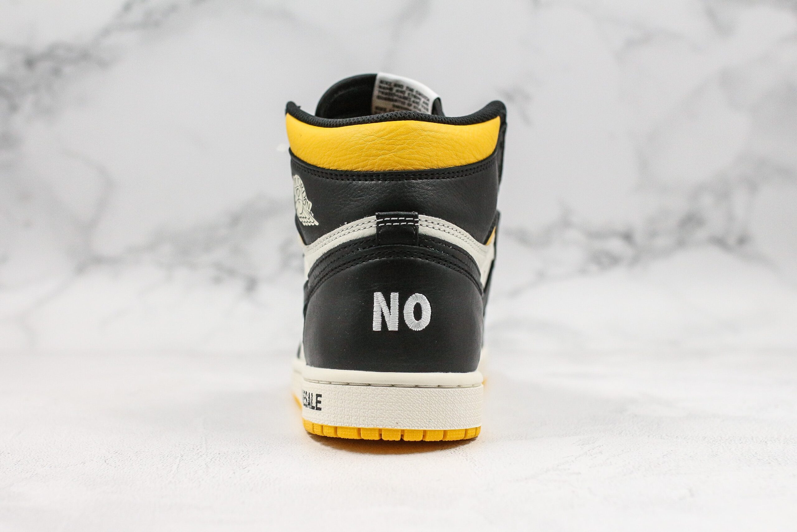 Jordan 1 Retro High "Not for Resale" Varsity Maize - Imagem 5