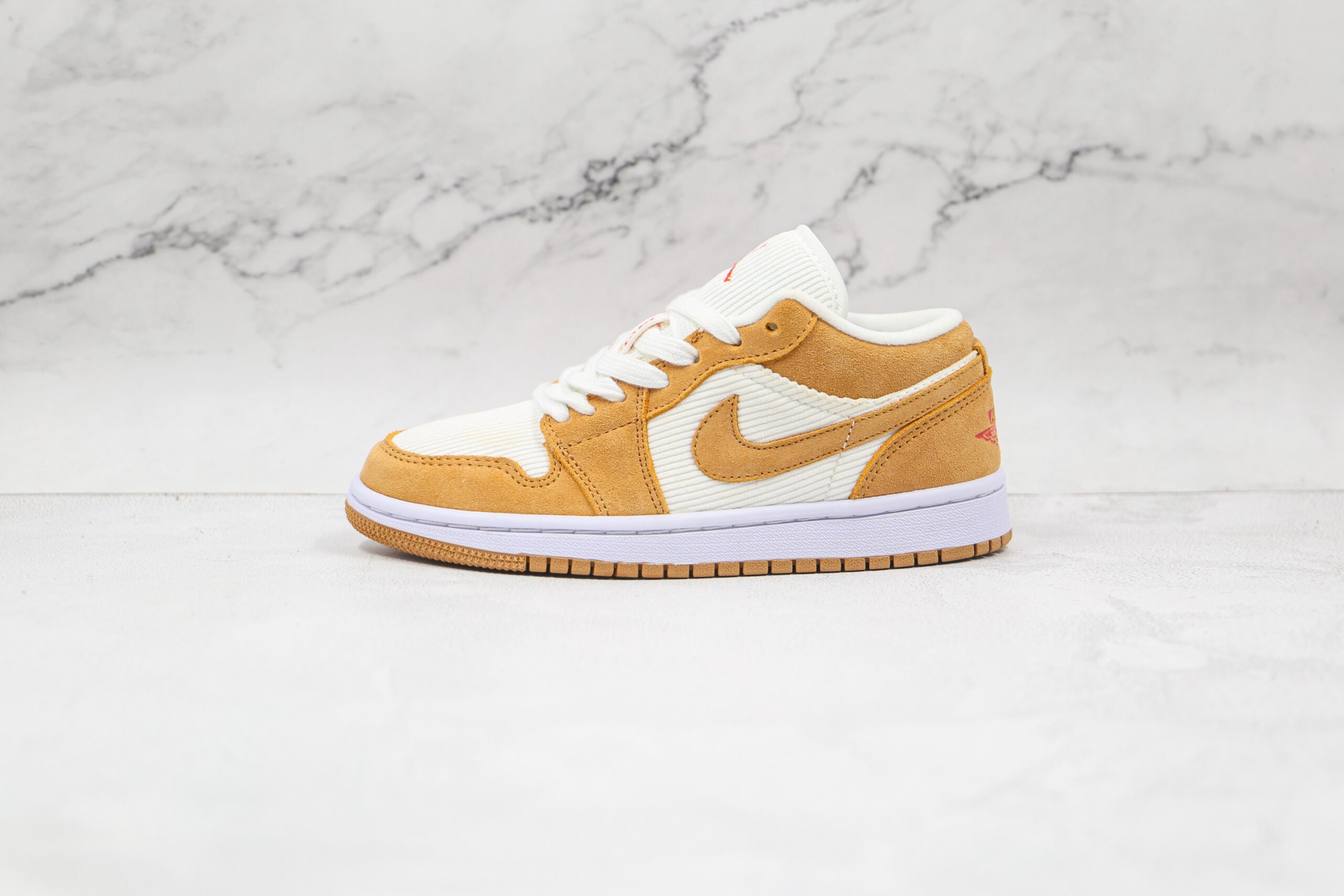 Jordan 1 Low SE Twine Orange Quartz Corduroy - Imagem 2