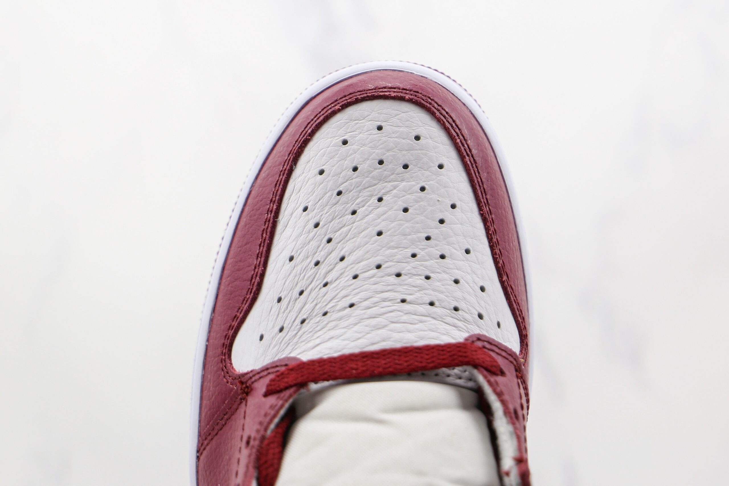 Jordan 1 Retro High Bordeaux - Imagem 3