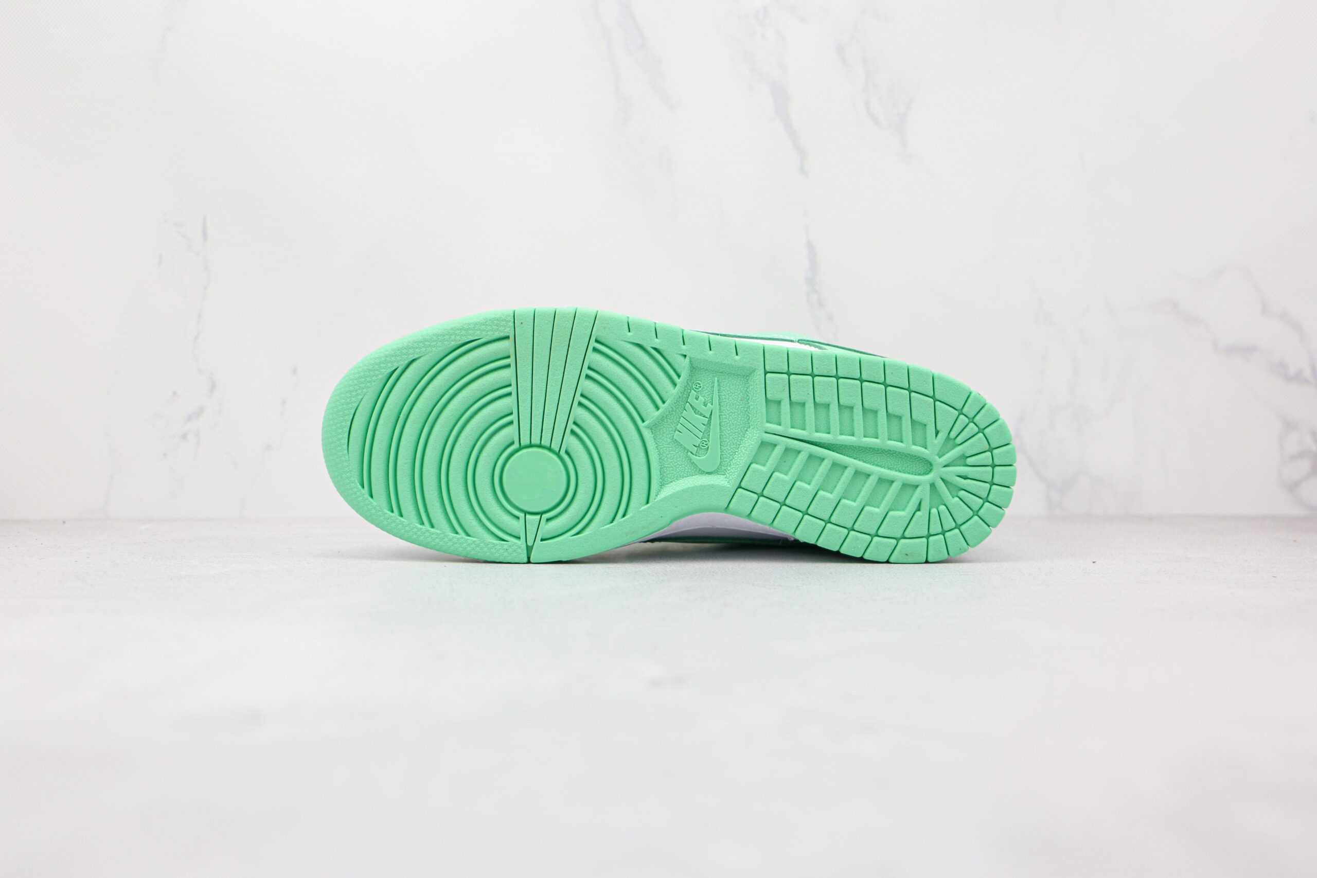 Nike Dunk Low Green Glow - Imagem 5