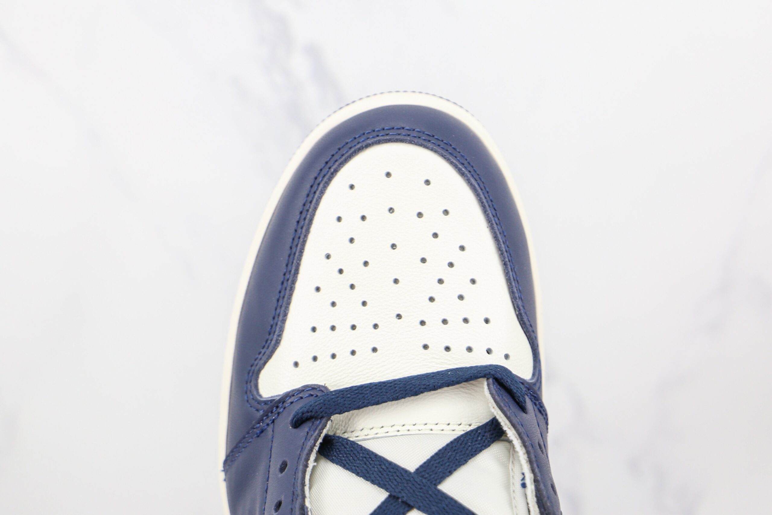 Jordan 1 Retro High Obsidian UNC - Imagem 9