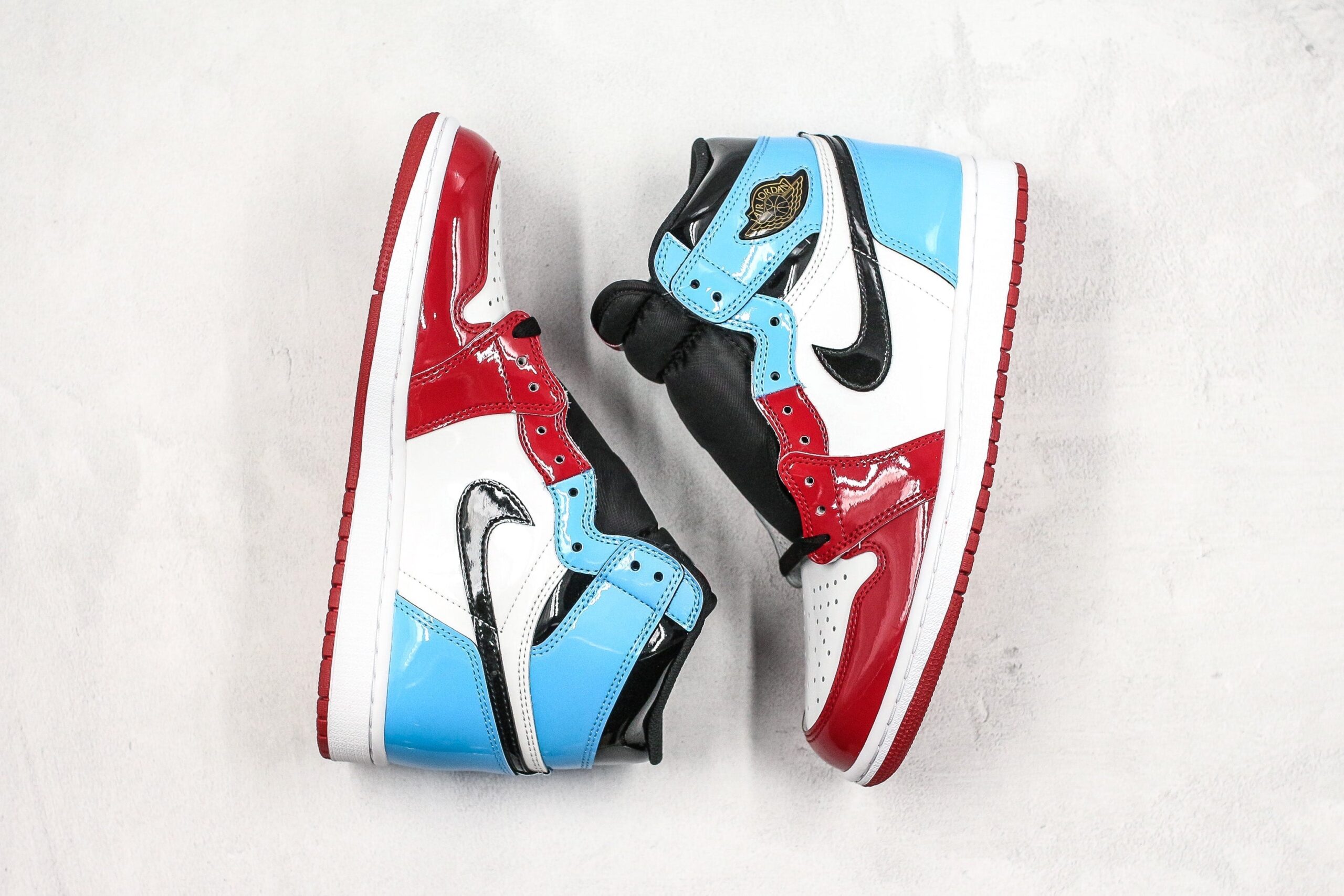 Jordan 1 Retro High Fearless UNC Chicago - Imagem 4