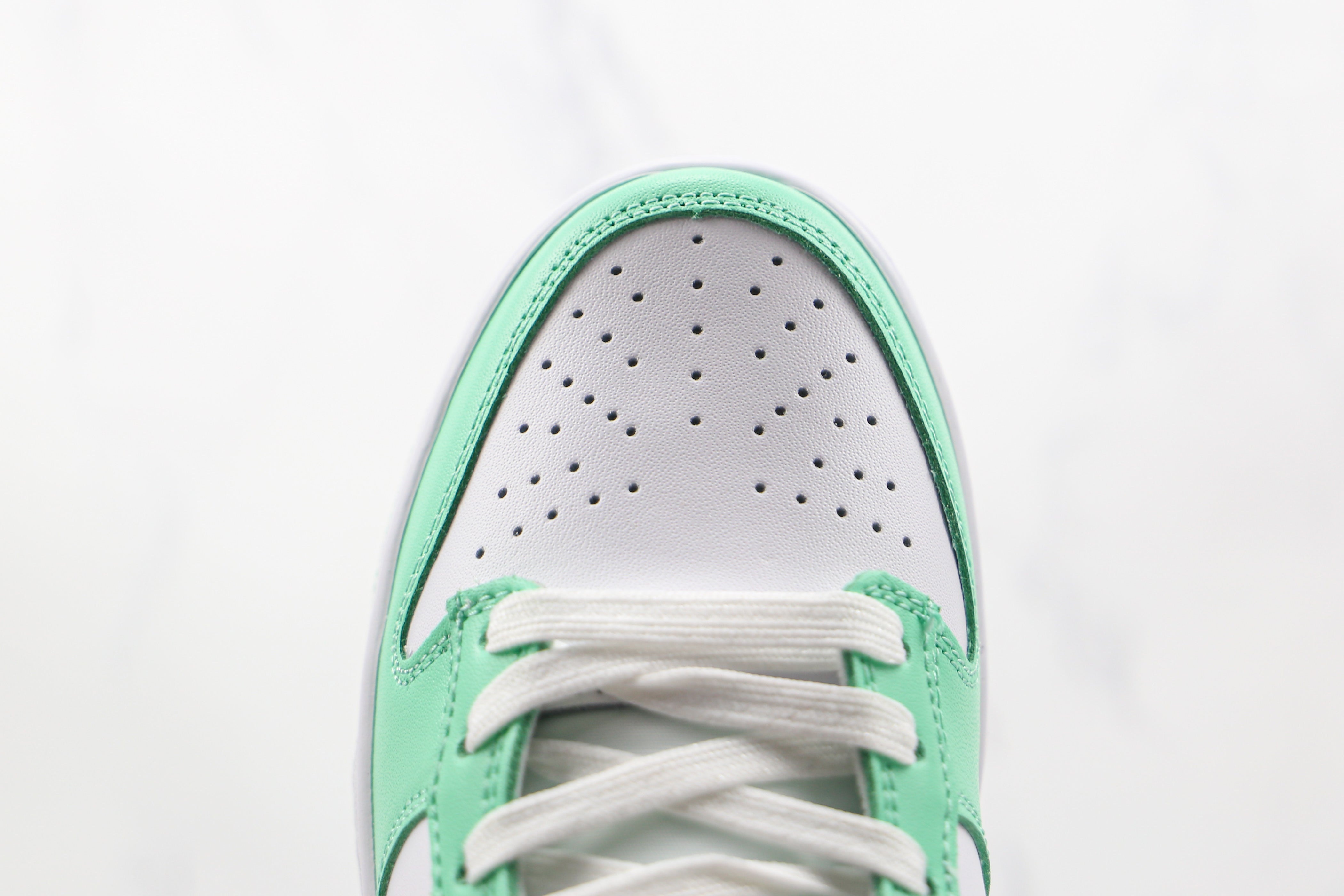 Nike Dunk Low Green Glow - Imagem 3