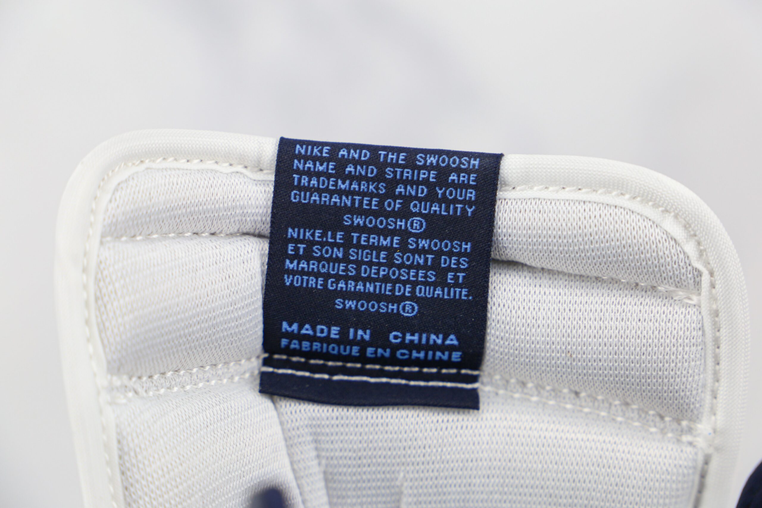 Jordan 1 Retro High Obsidian UNC - Imagem 11