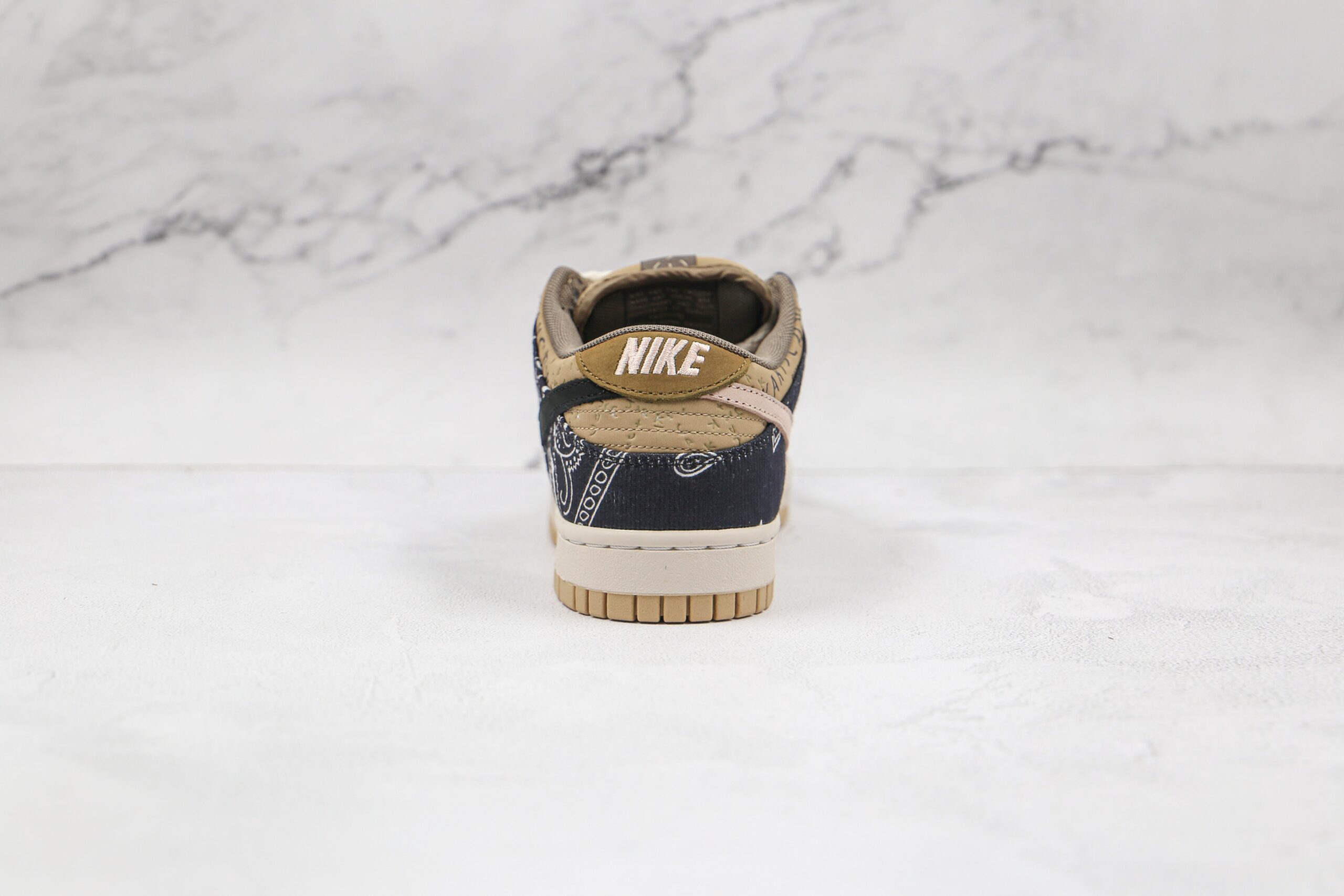 Nike SB Dunk Low Travis Scott - Imagem 5