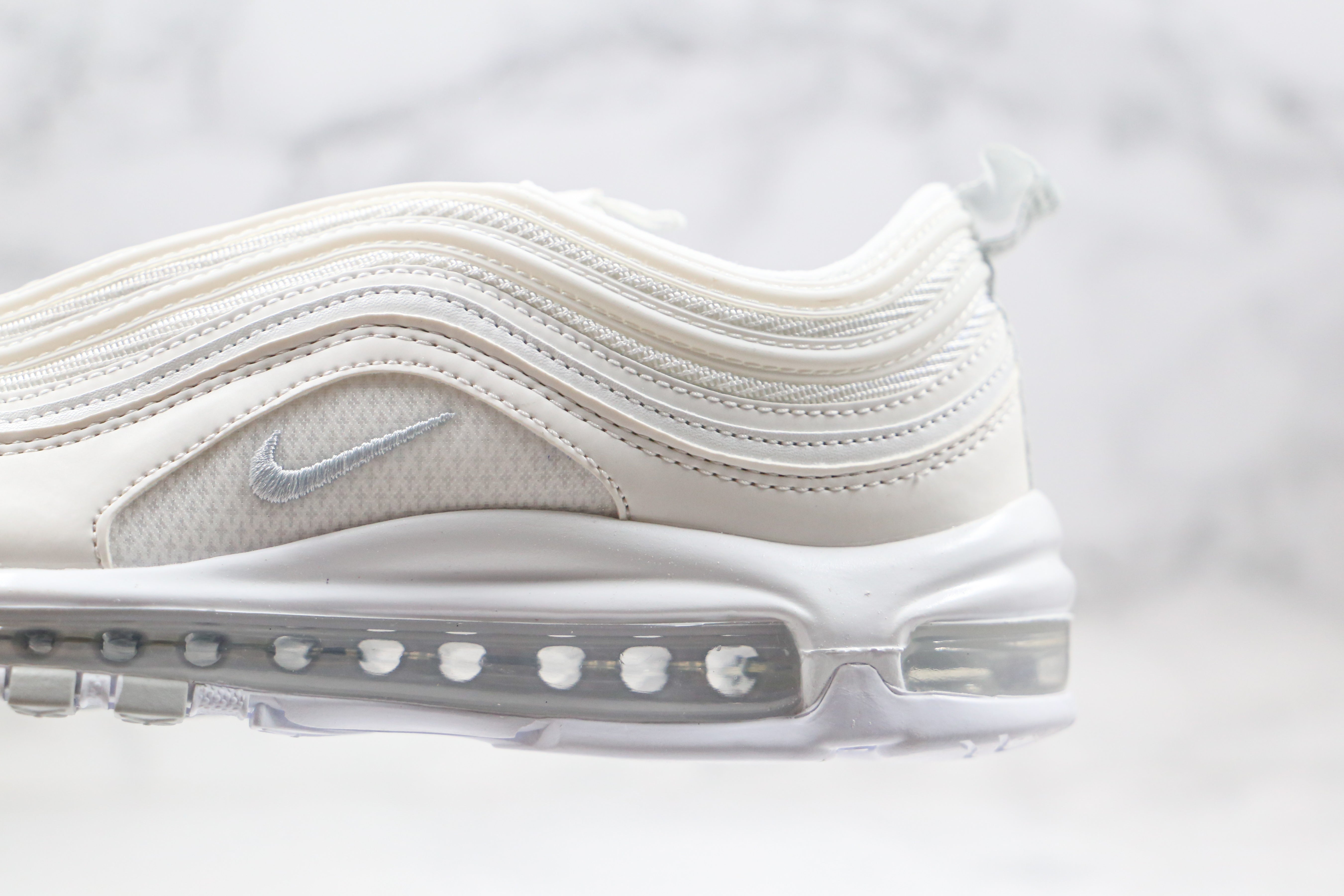 Nike Air Max 97 Triple White Wolf Grey - Imagem 4