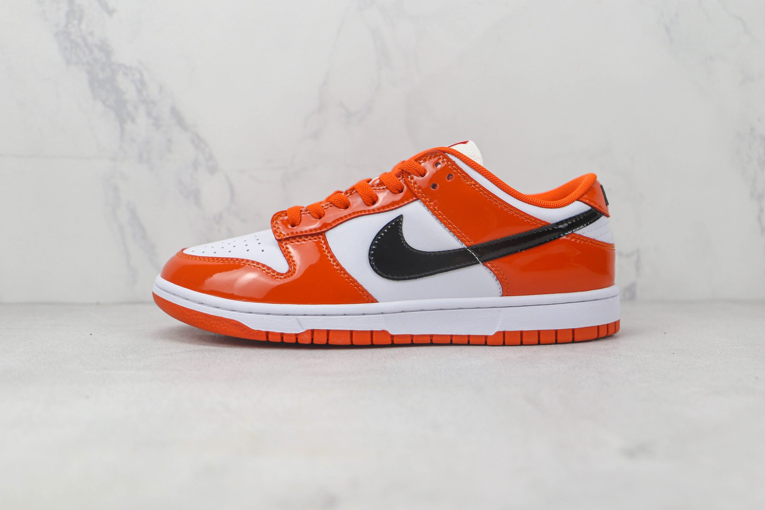 Nike Dunk Low Patent Halloween - Imagem 2