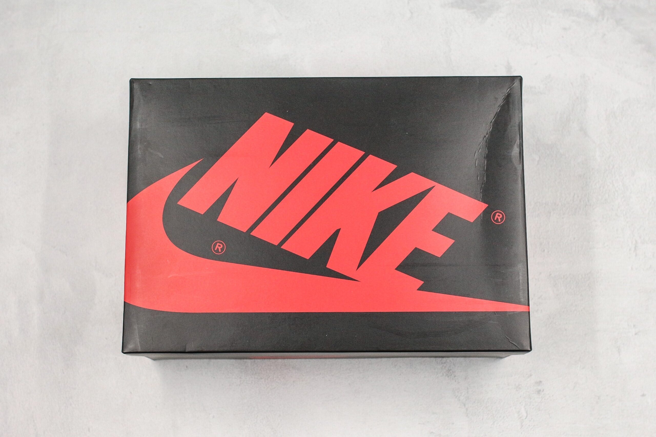 Jordan 1 Retro High "Not for Resale" Varsity Red - Imagem 10