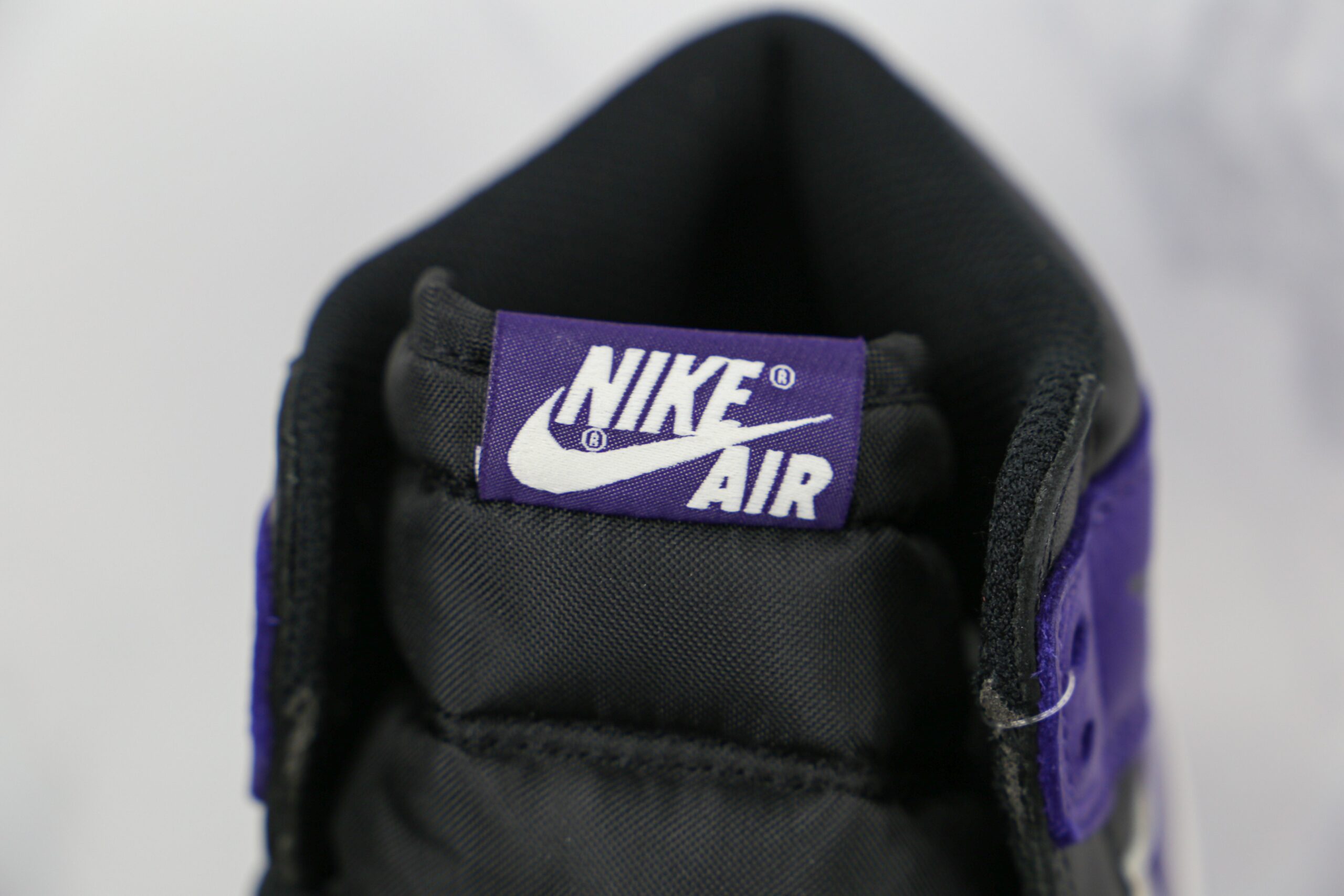 Jordan 1 Retro High Court Purple - Imagem 12