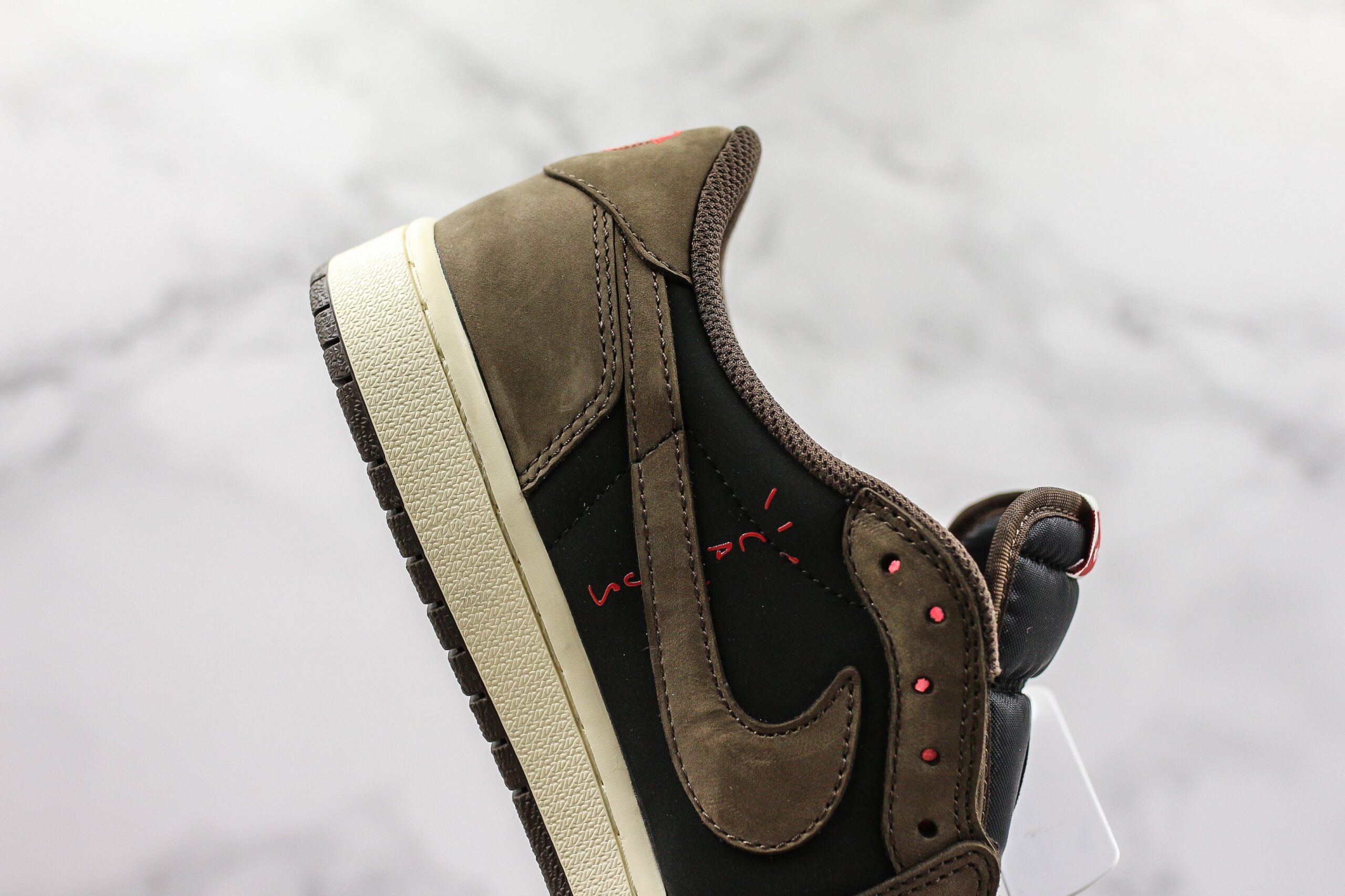 Jordan 1 Retro Low OG SP Travis Scott - Imagem 6