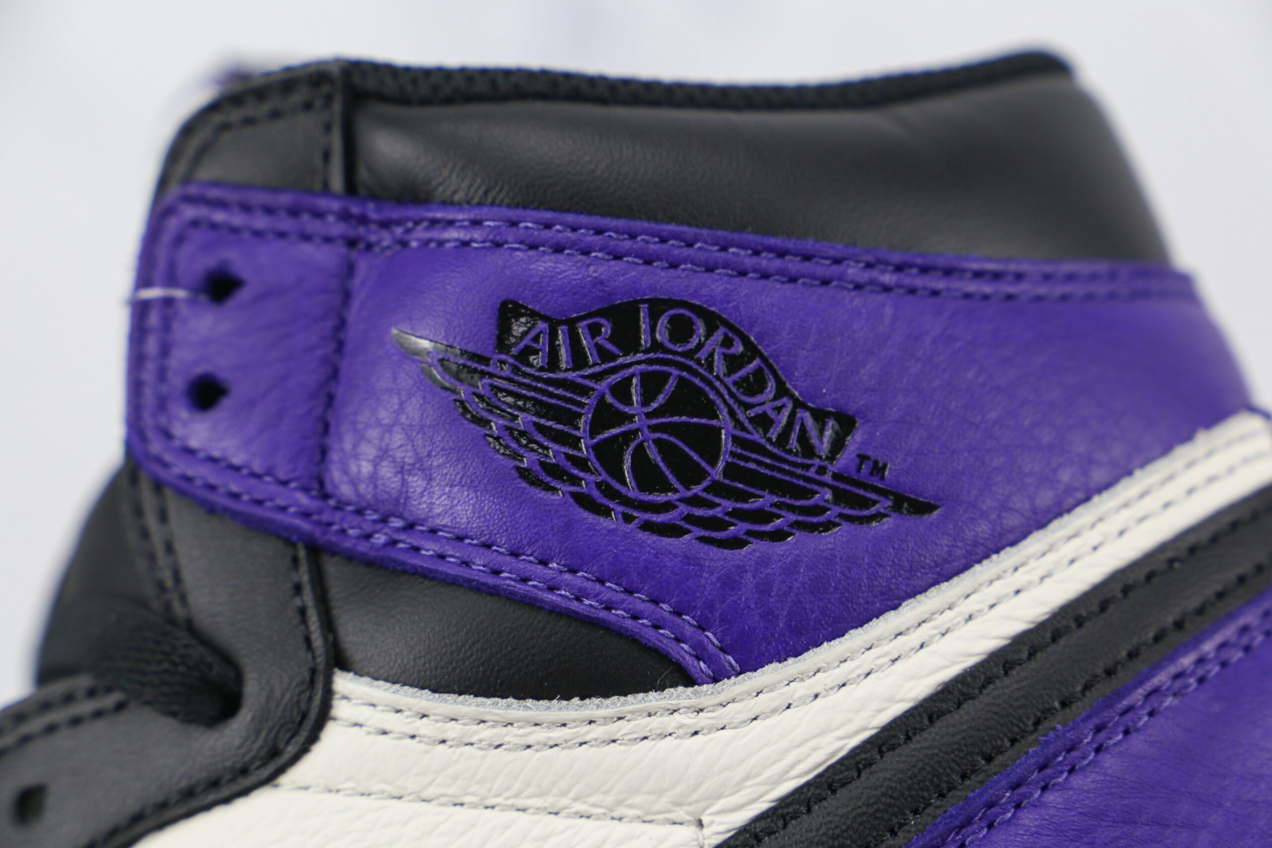 Jordan 1 Retro High Court Purple - Imagem 6