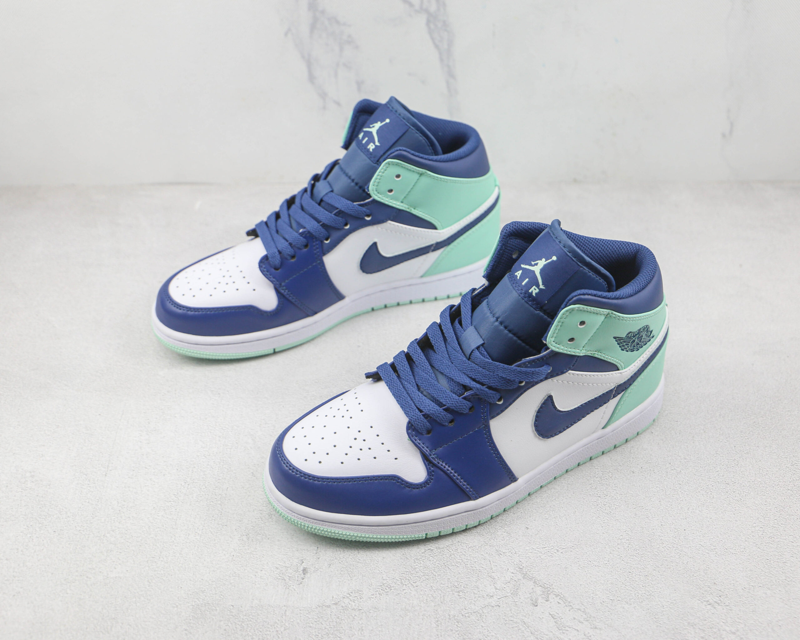 Jordan 1 Mid Mystic Navy Mint Foam - Imagem 6
