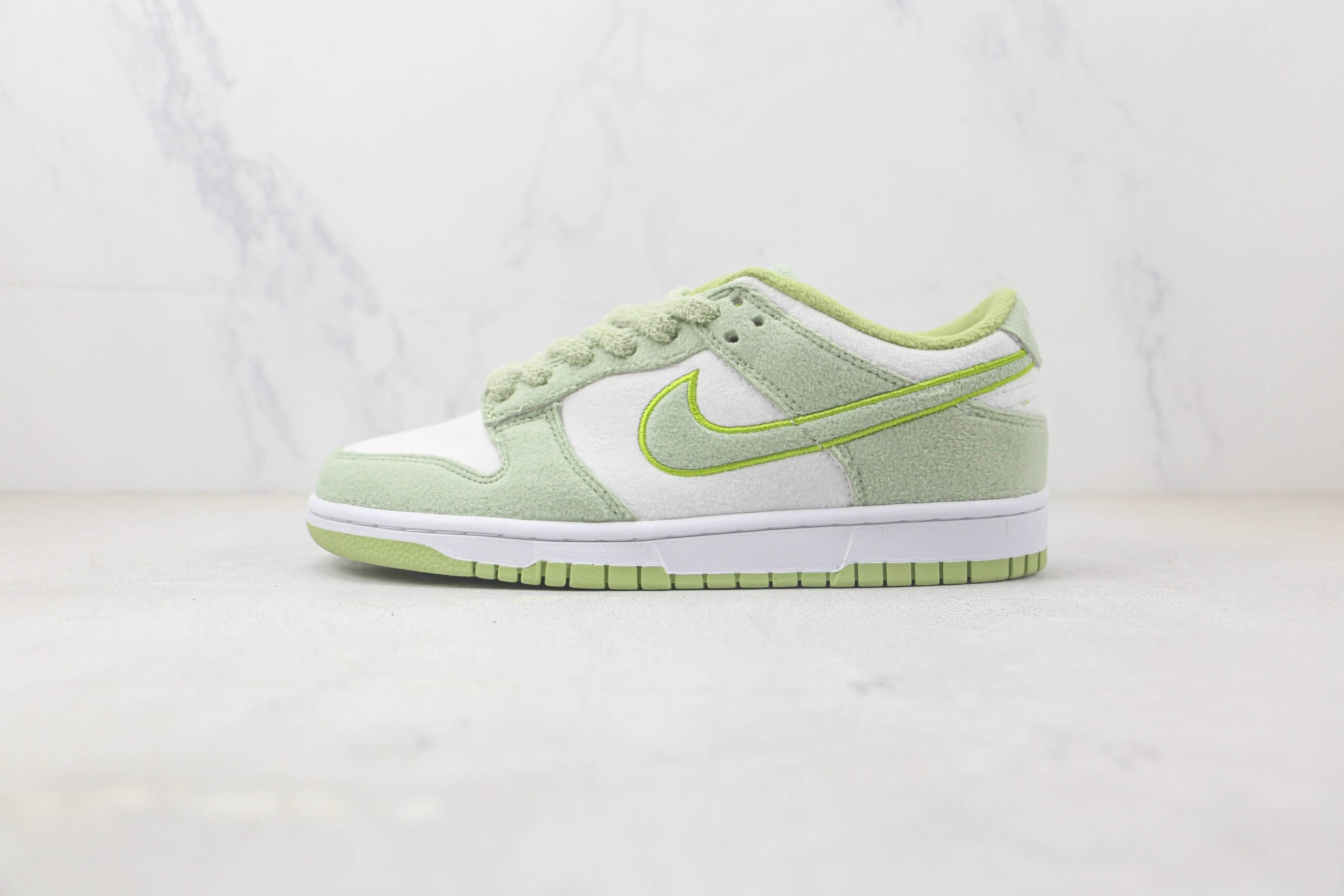 Nike Dunk Low Fleece Pack Honeydew - Imagem 2