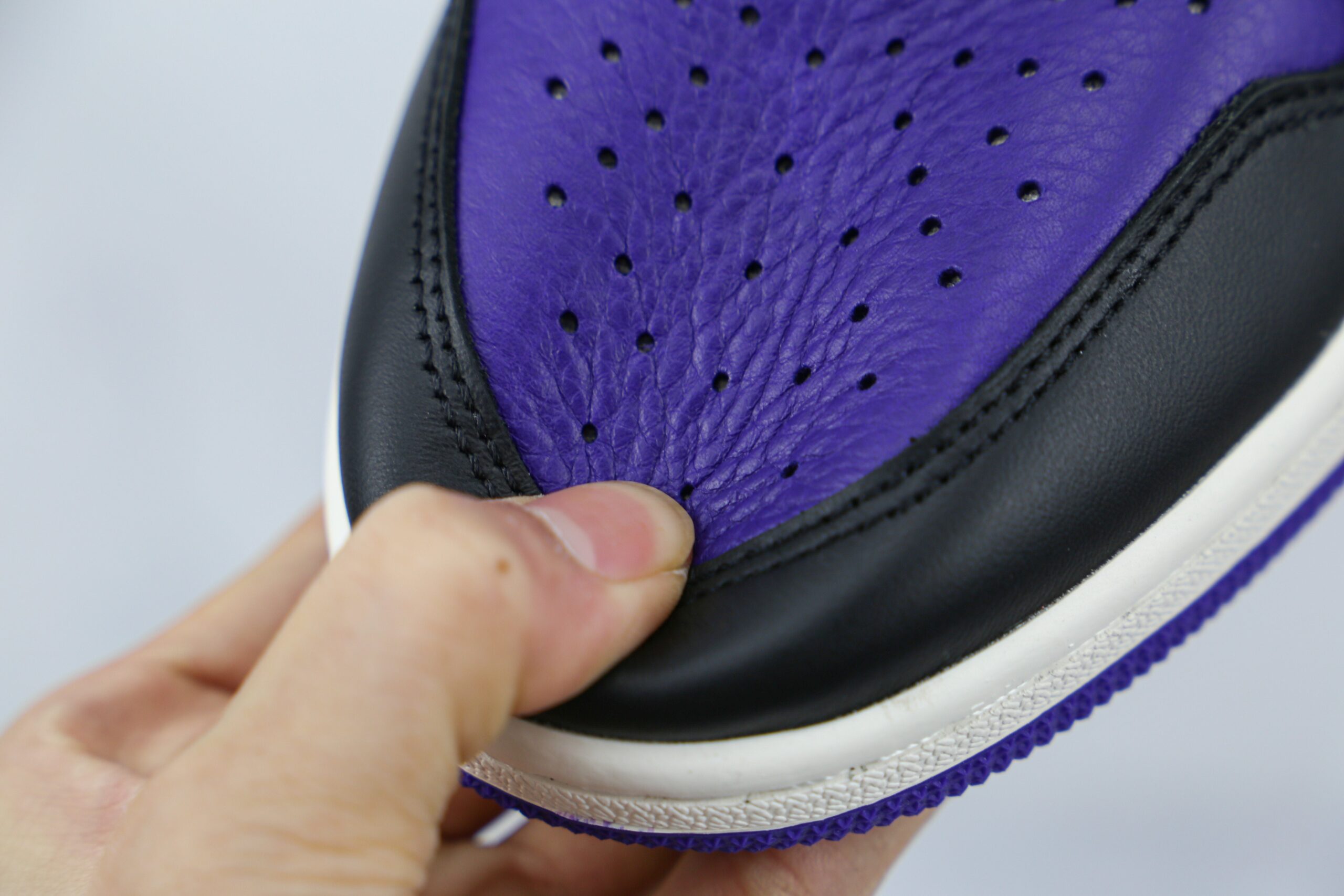 Jordan 1 Retro High Court Purple - Imagem 11