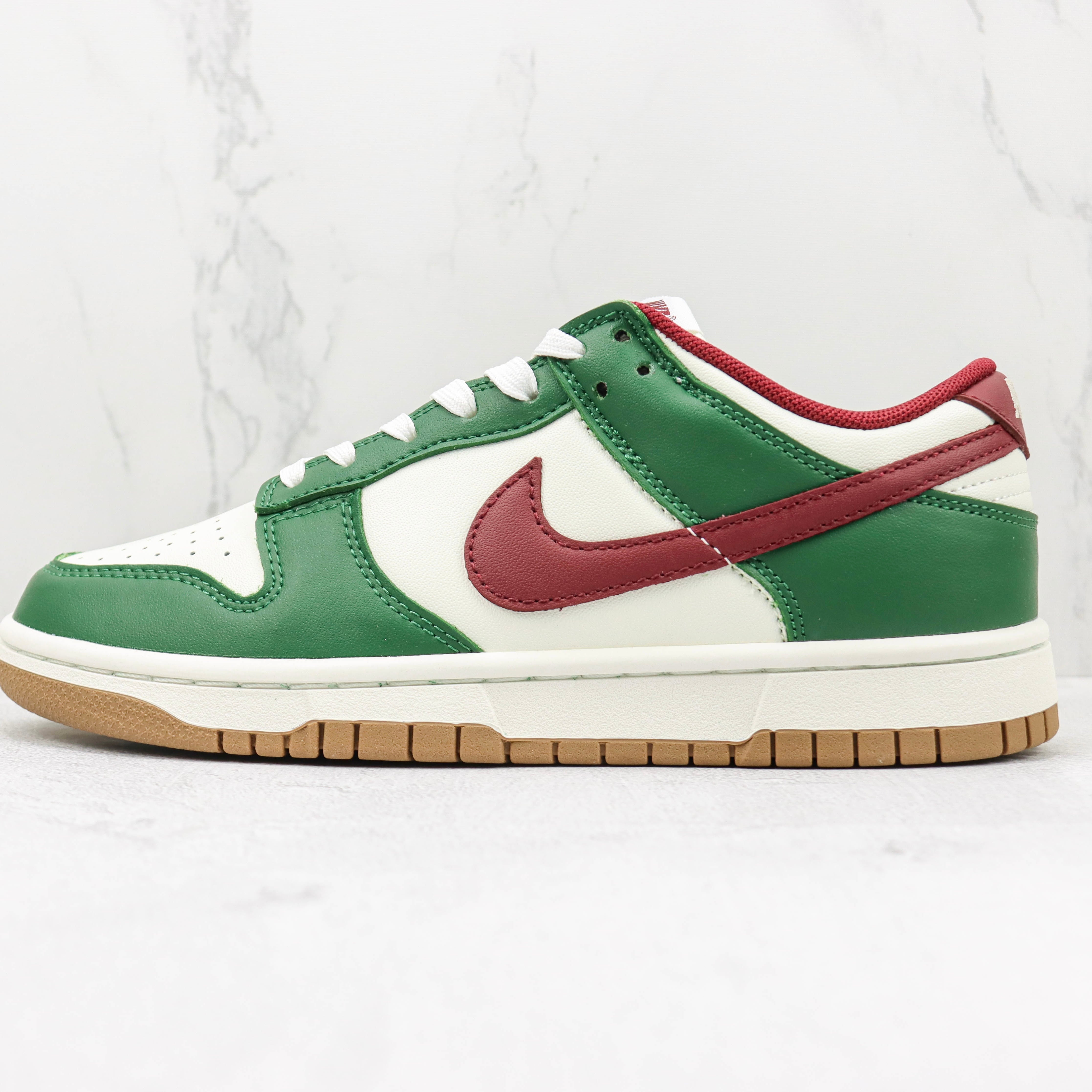 Nike Dunk Low Gorge Green - Imagem 2