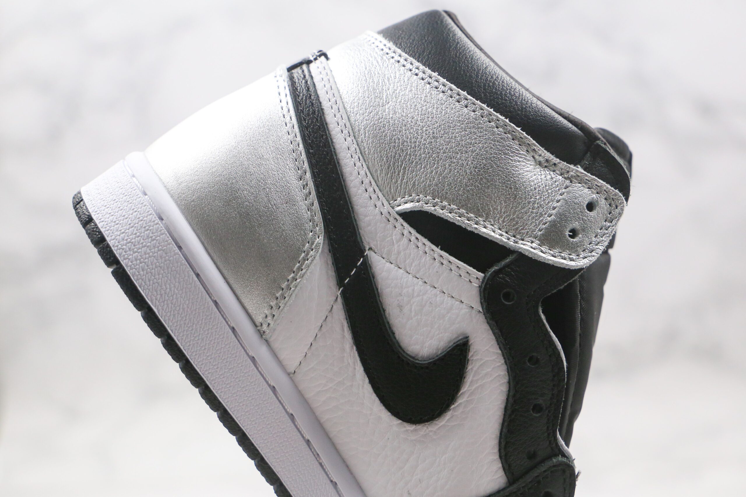 Jordan 1 Retro High Silver Toe - Imagem 8