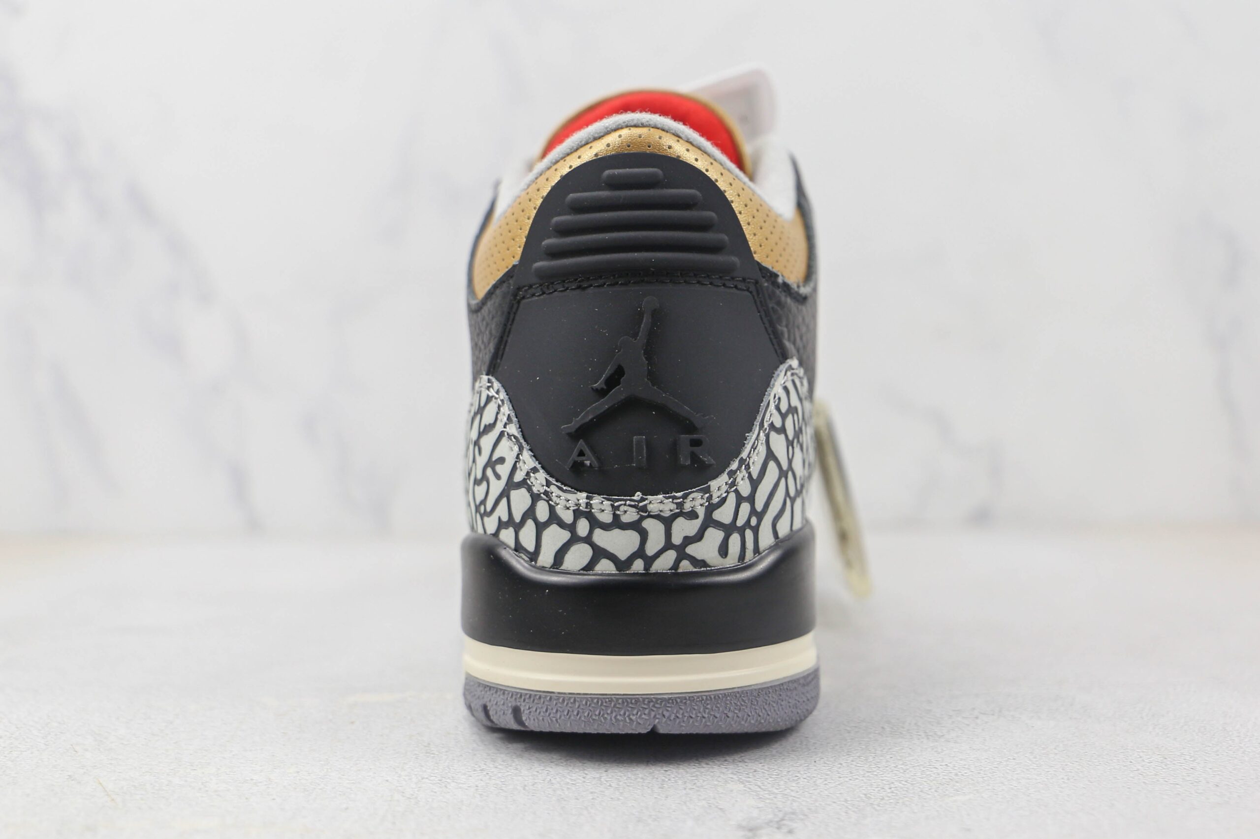 Jordan 3 Retro Cement Gold - Imagem 6