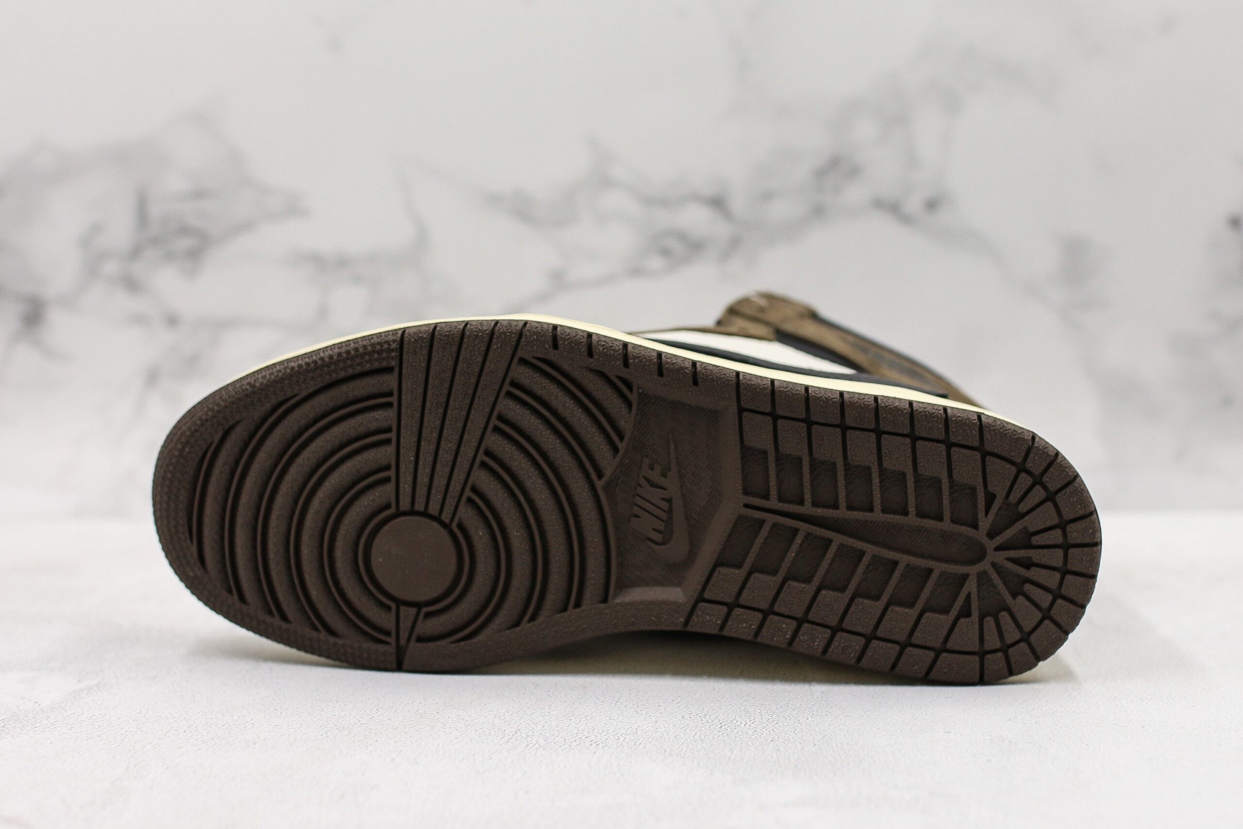 Jordan 1 Retro High Travis Scott Mocha - Imagem 11