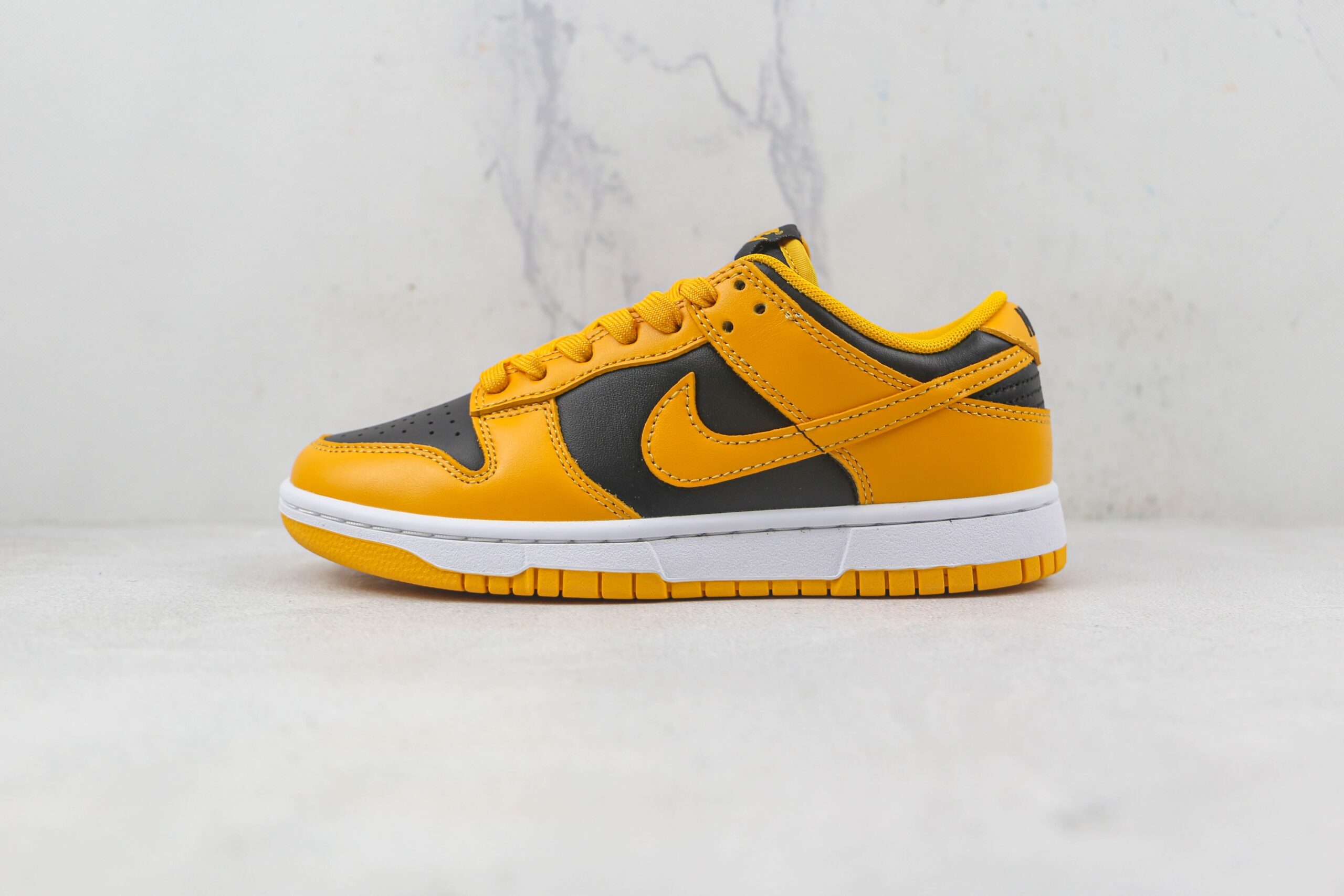 Nike Dunk Low Goldenrod - Imagem 2