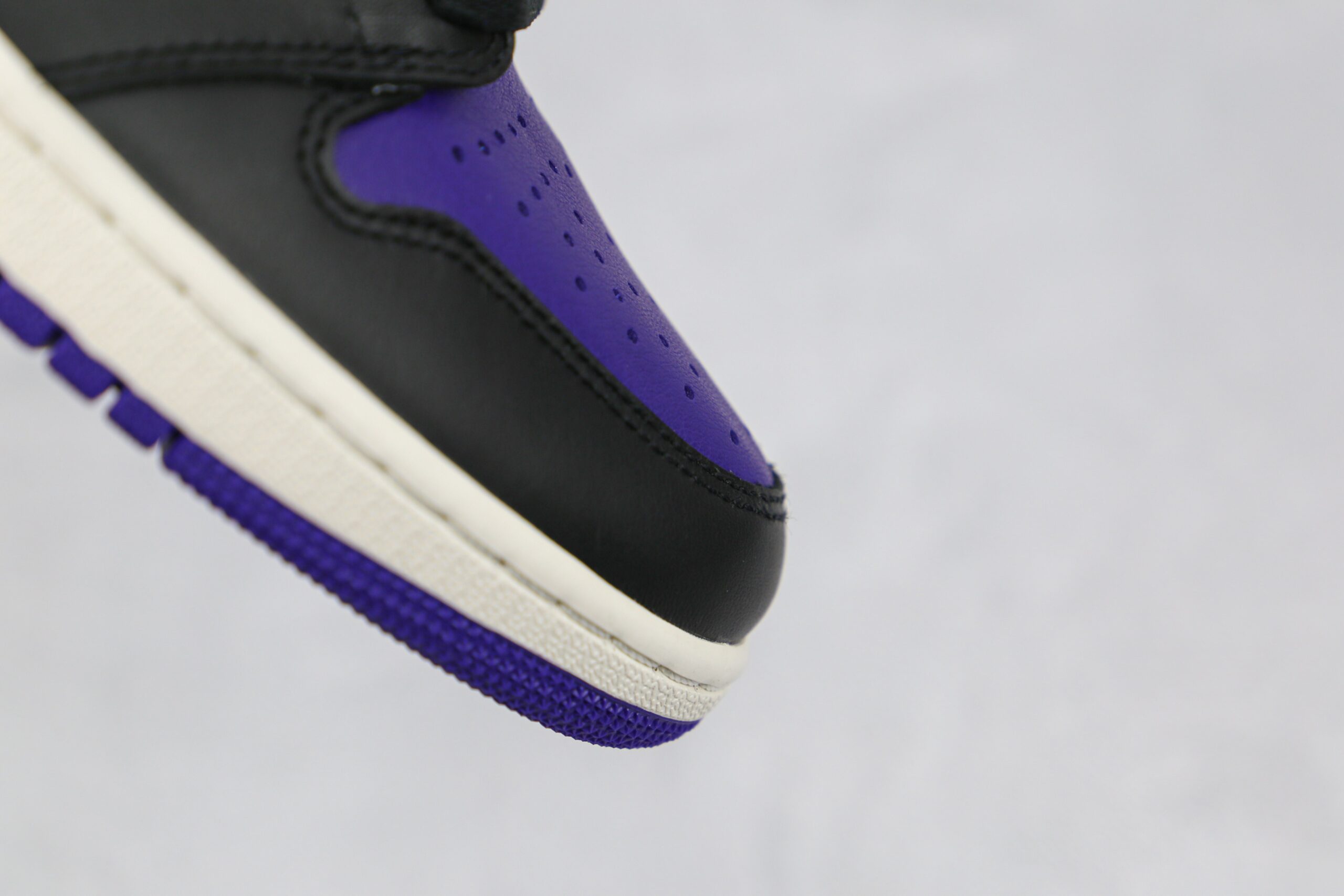 Jordan 1 Retro High Court Purple - Imagem 8