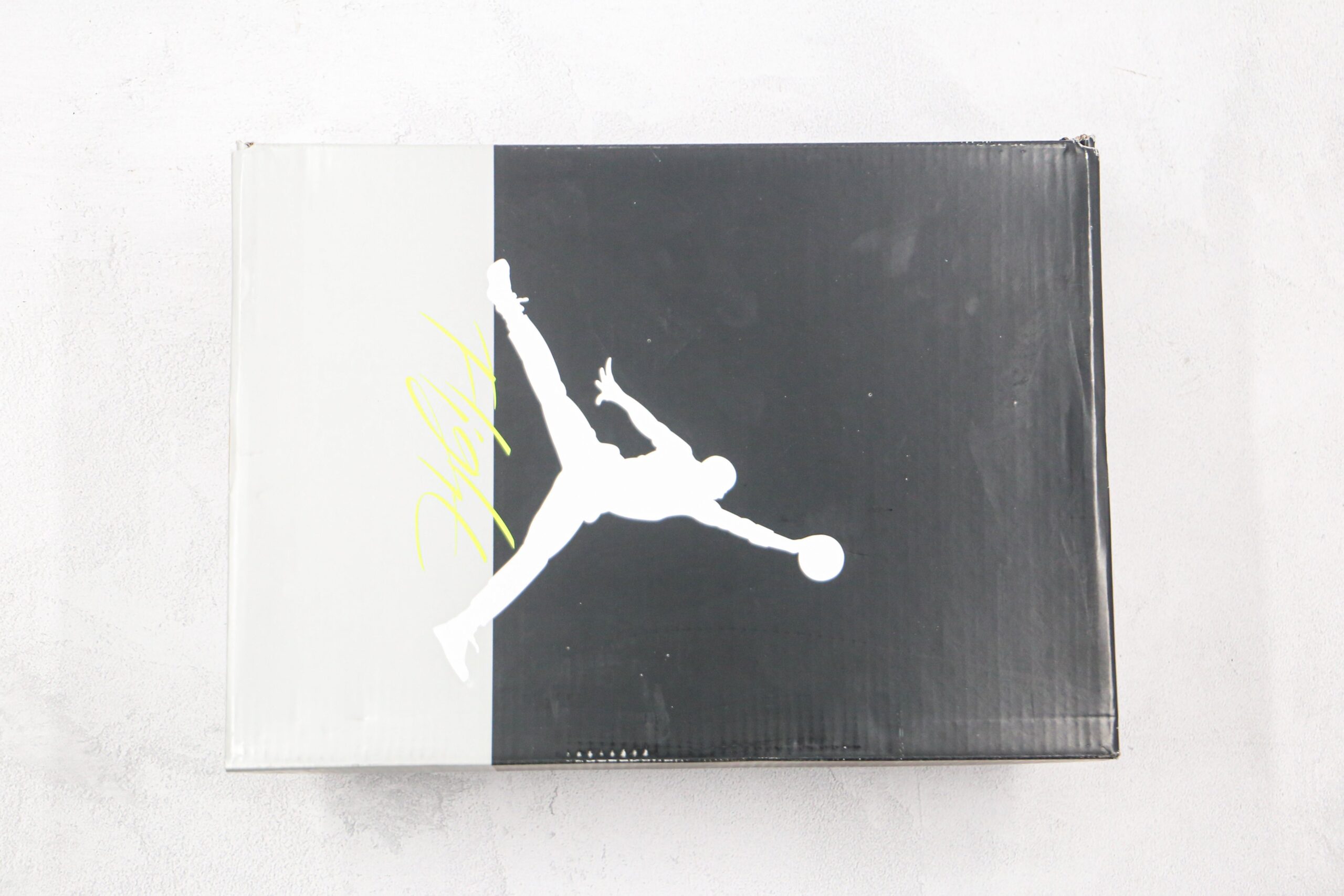 Jordan 4 Retro SE 95 Neon - Imagem 8