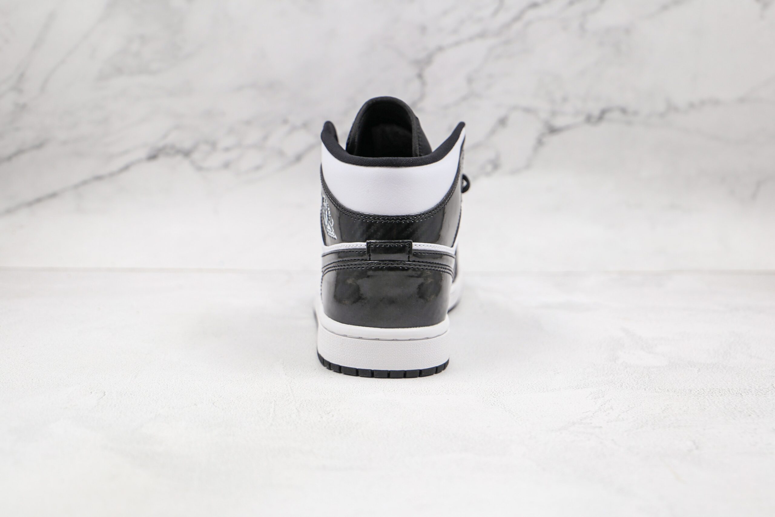 Jordan 1 Mid Carbon Fiber - Imagem 5