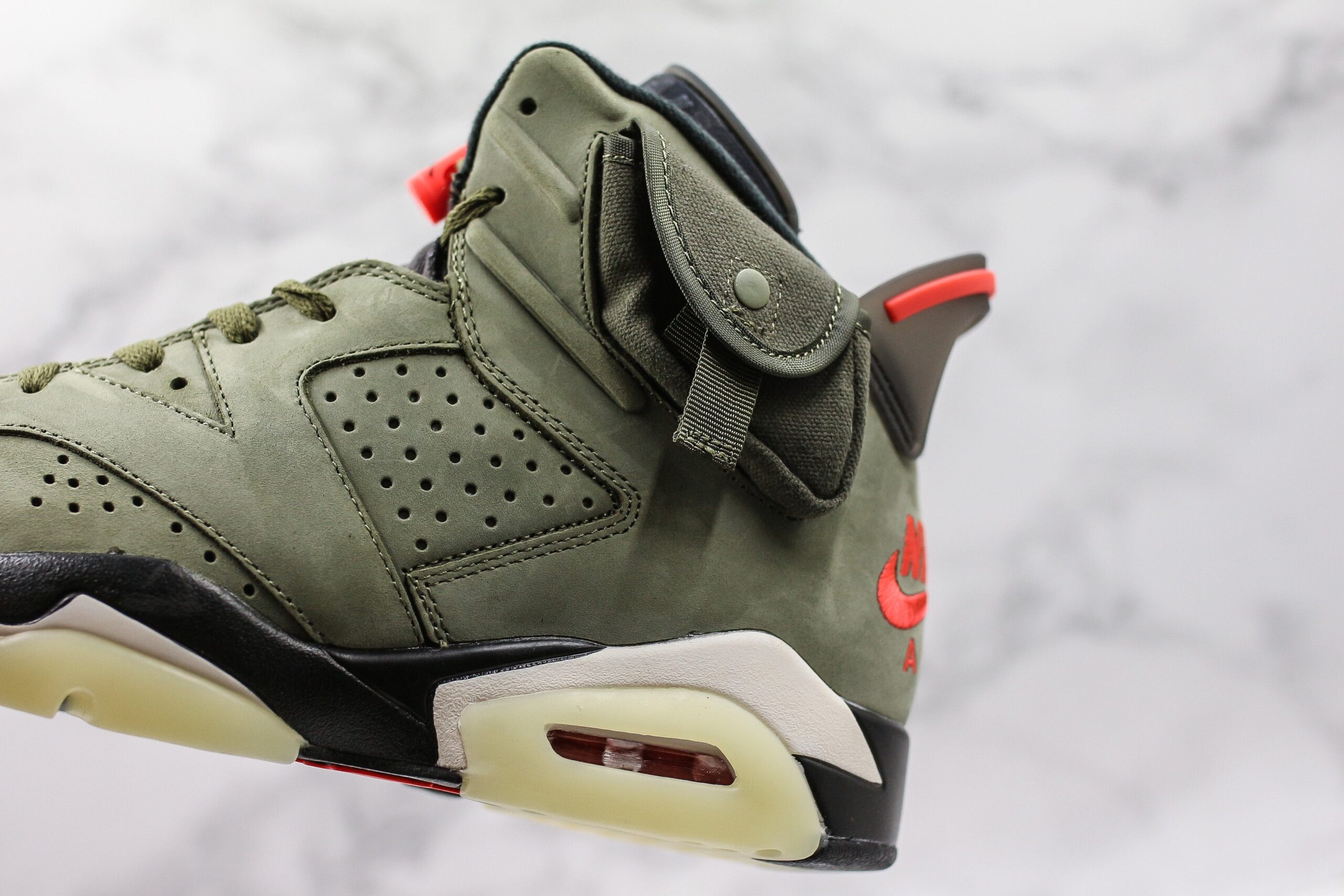 Jordan 6 Retro Travis Scott - Imagem 4
