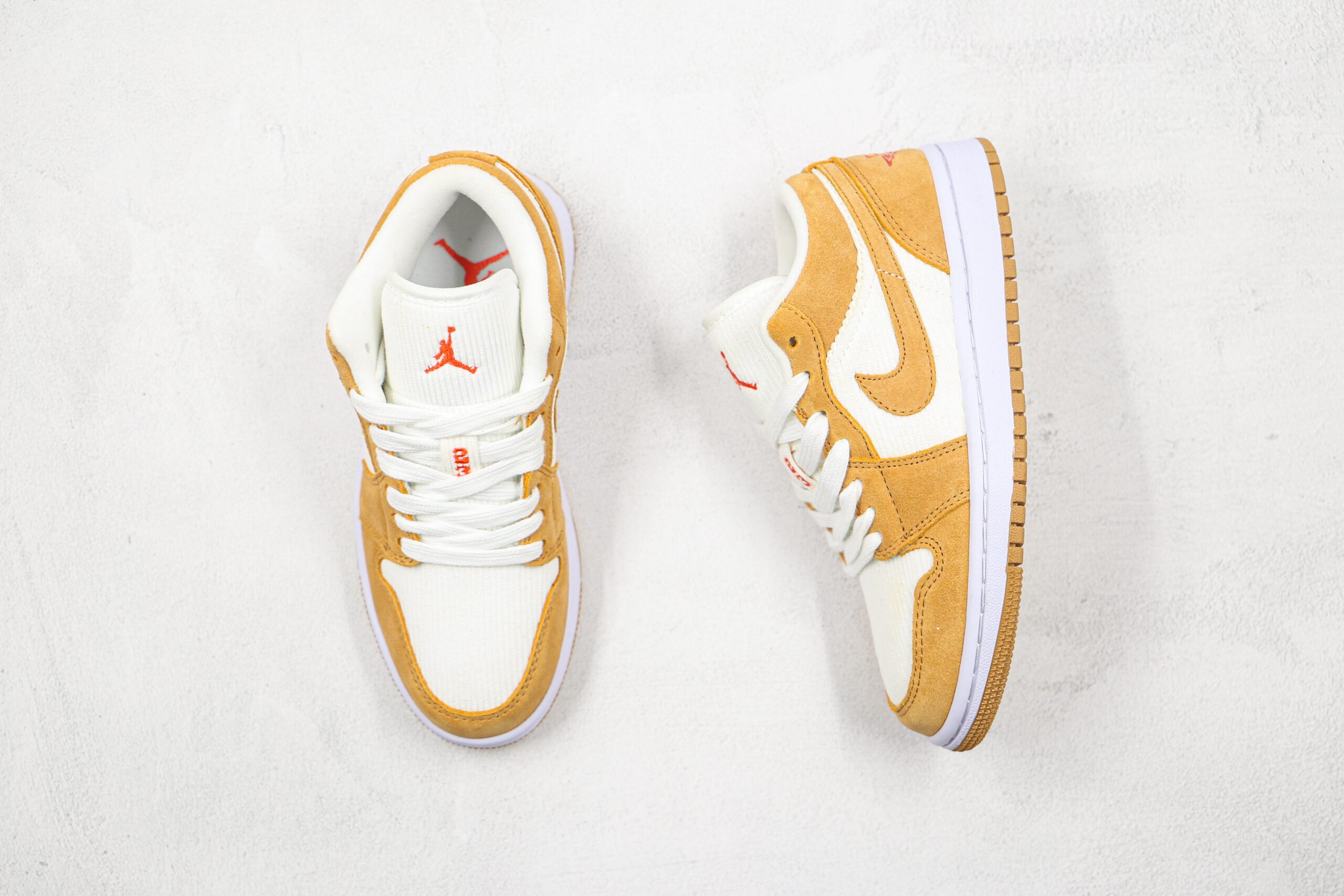 Jordan 1 Low SE Twine Orange Quartz Corduroy - Imagem 4