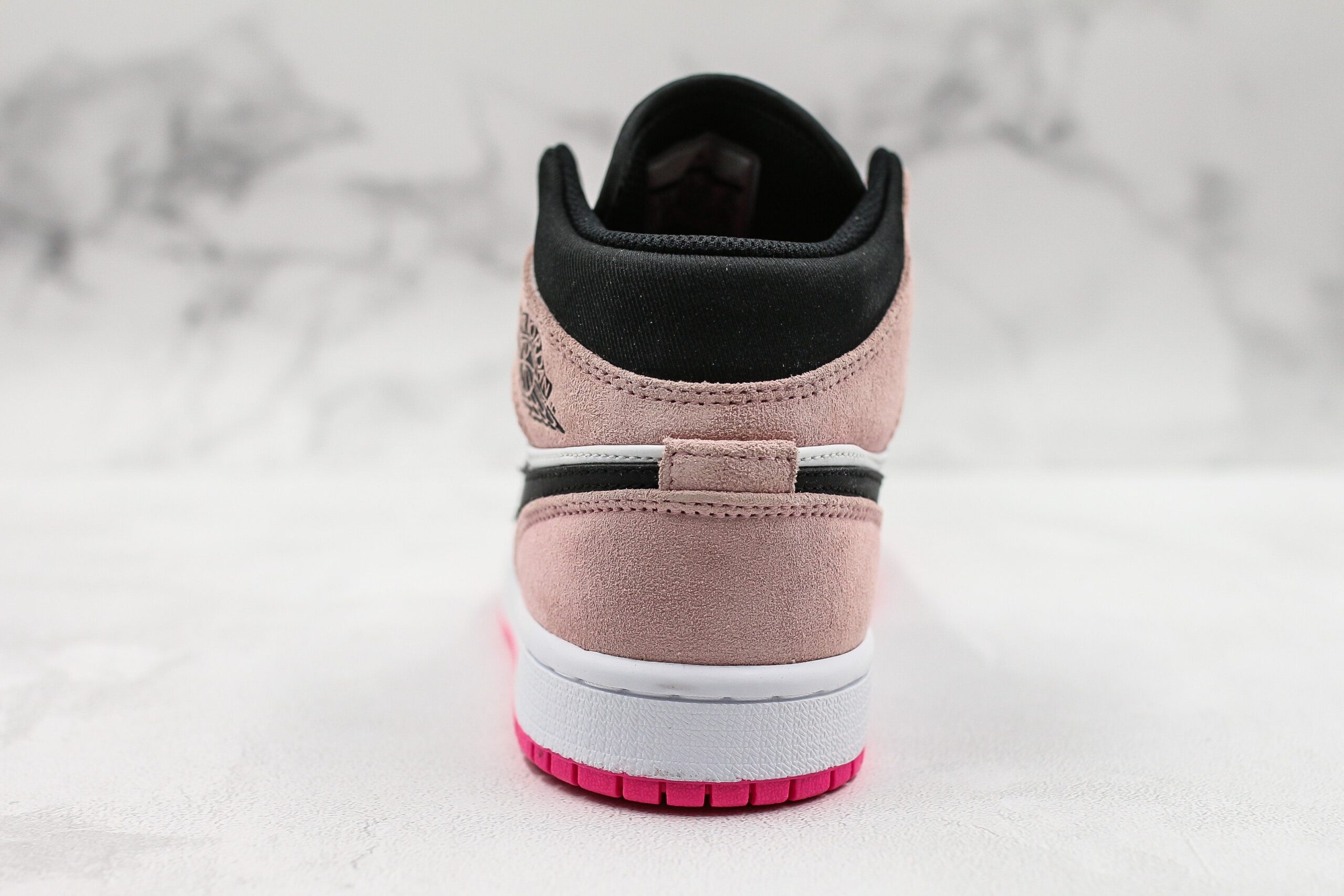 Jordan 1 Mid Crimson Tint - Imagem 9