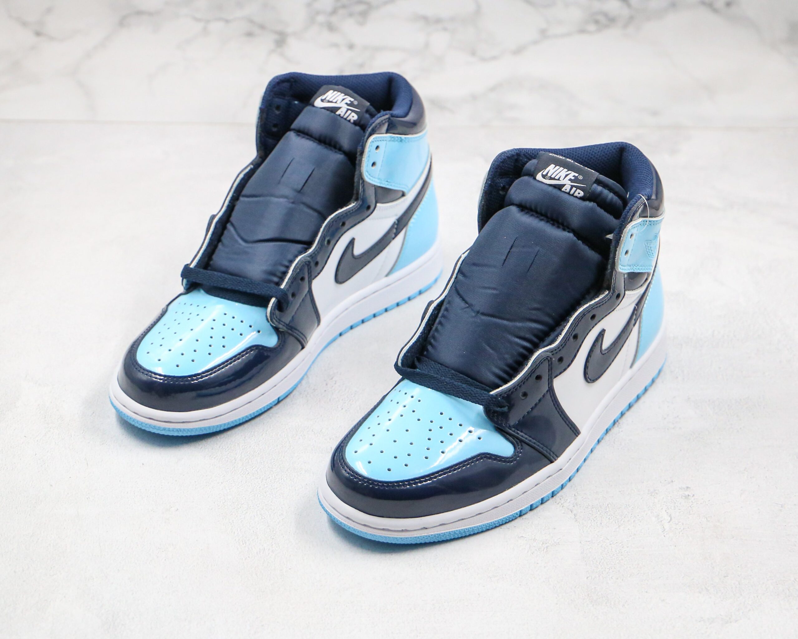 Jordan 1 Retro High UNC Patent - Imagem 7