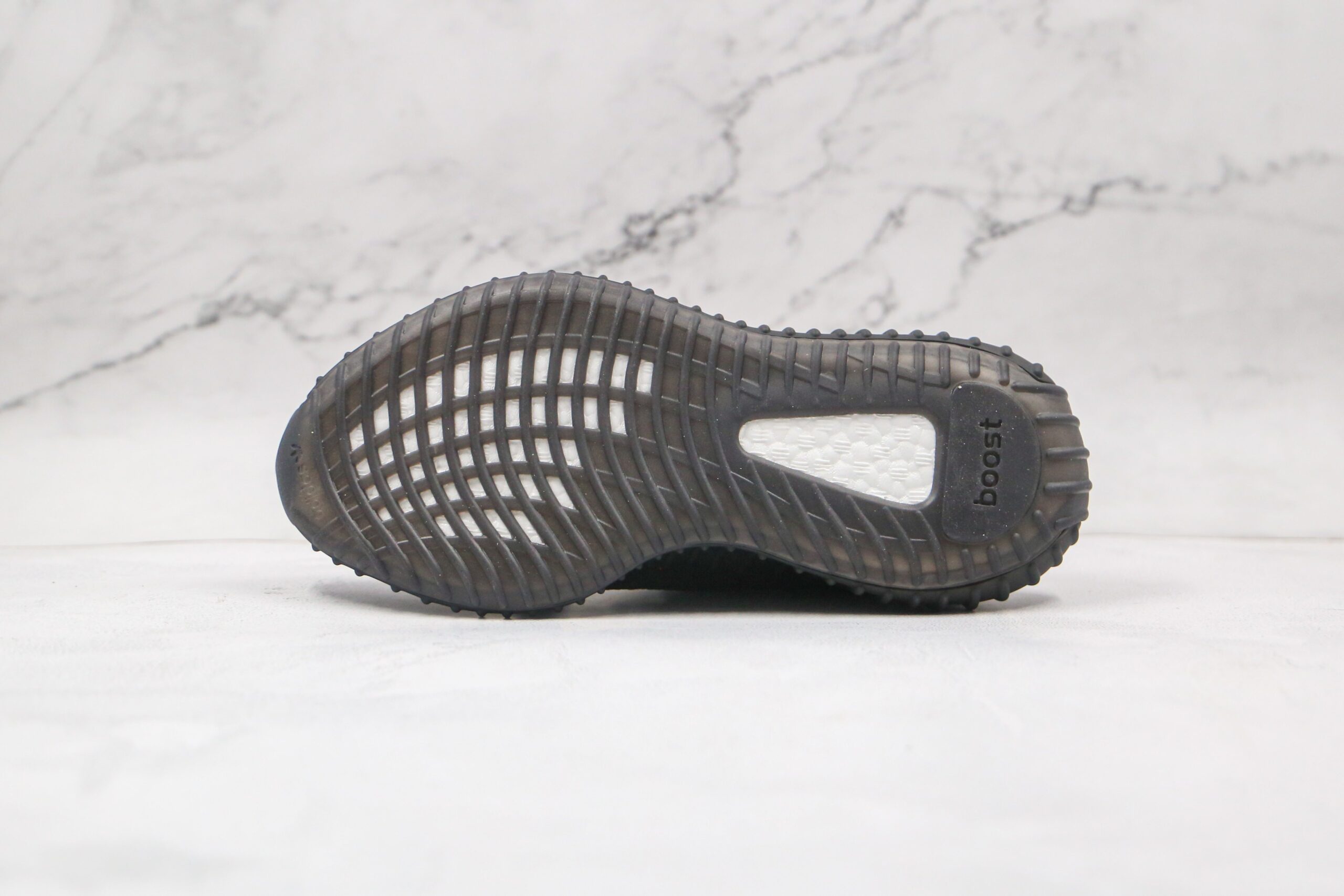 Adidas Yeezy Boost 350 V2 Core Black Red - Imagem 6