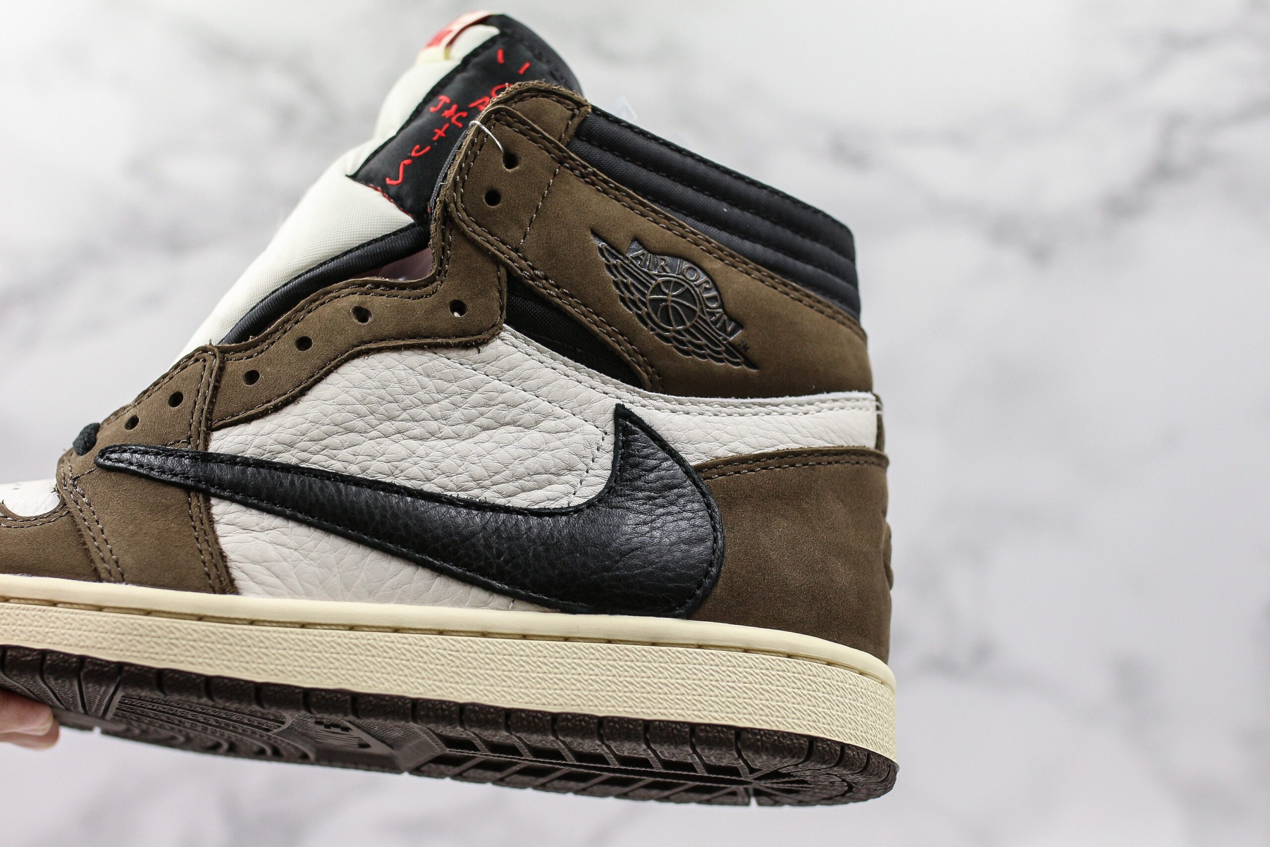 Jordan 1 Retro High Travis Scott Mocha - Imagem 10