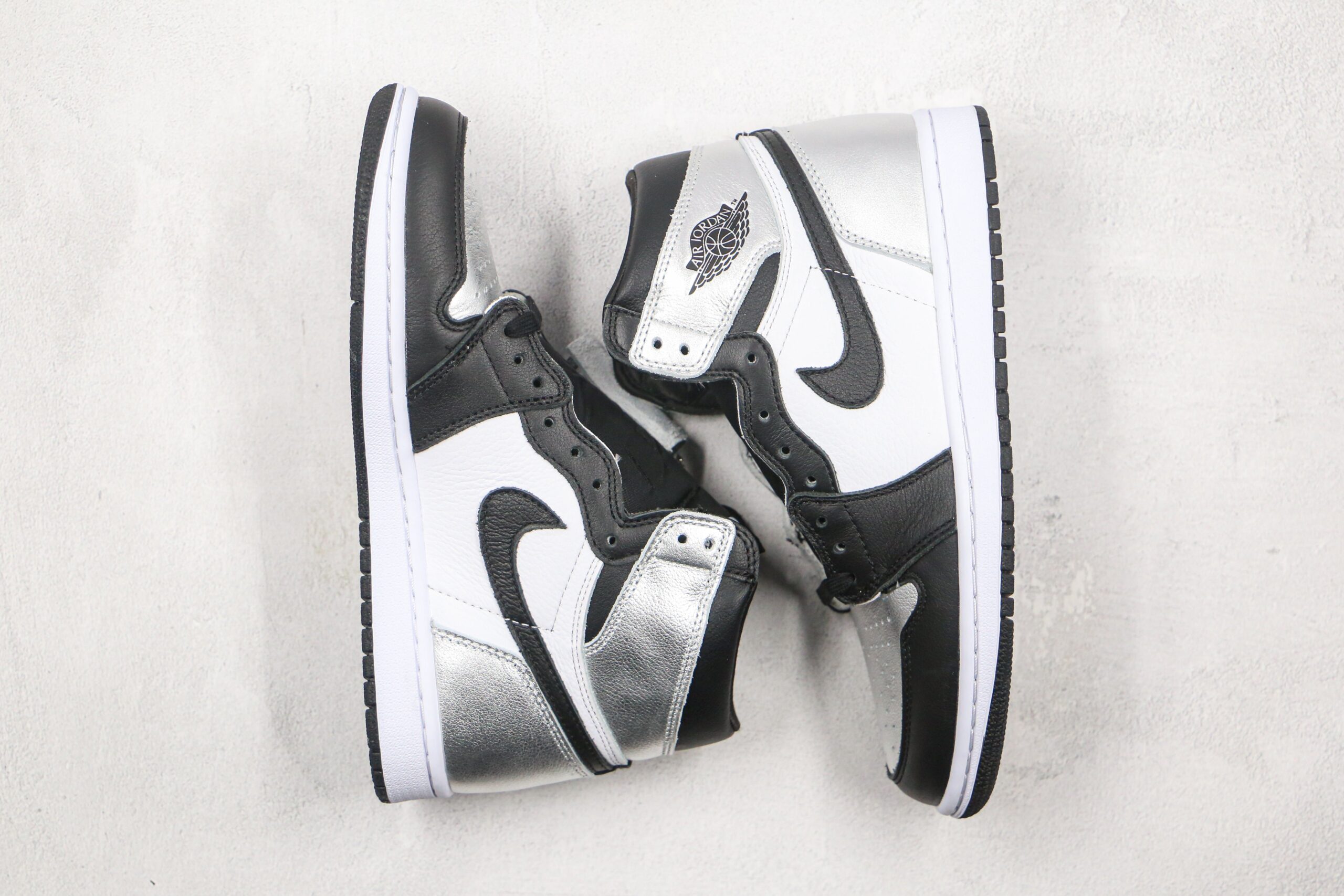 Jordan 1 Retro High Silver Toe - Imagem 4
