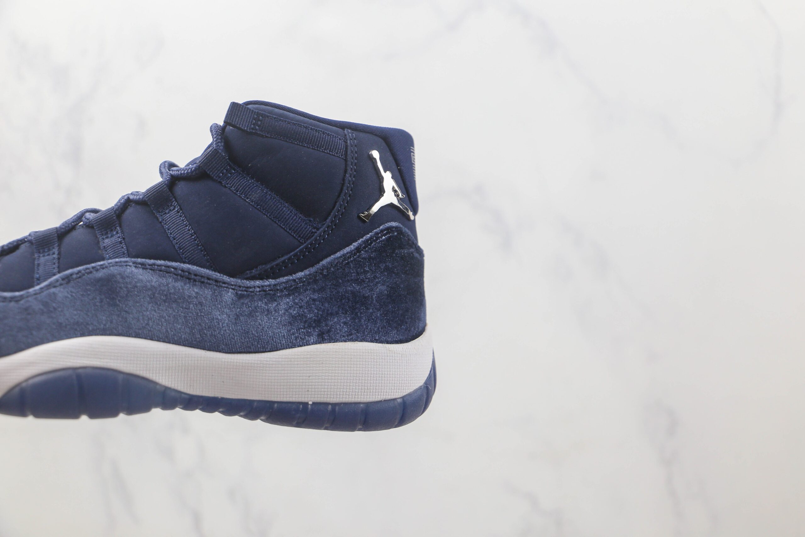 Jordan 11 Retro Midnight Navy - Imagem 4