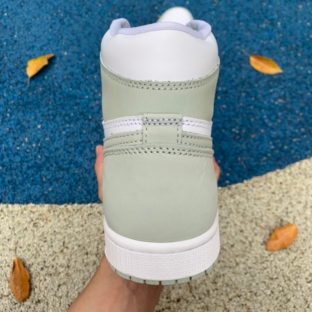 Jordan 1 Retro High OG Seafoam - Imagem 5