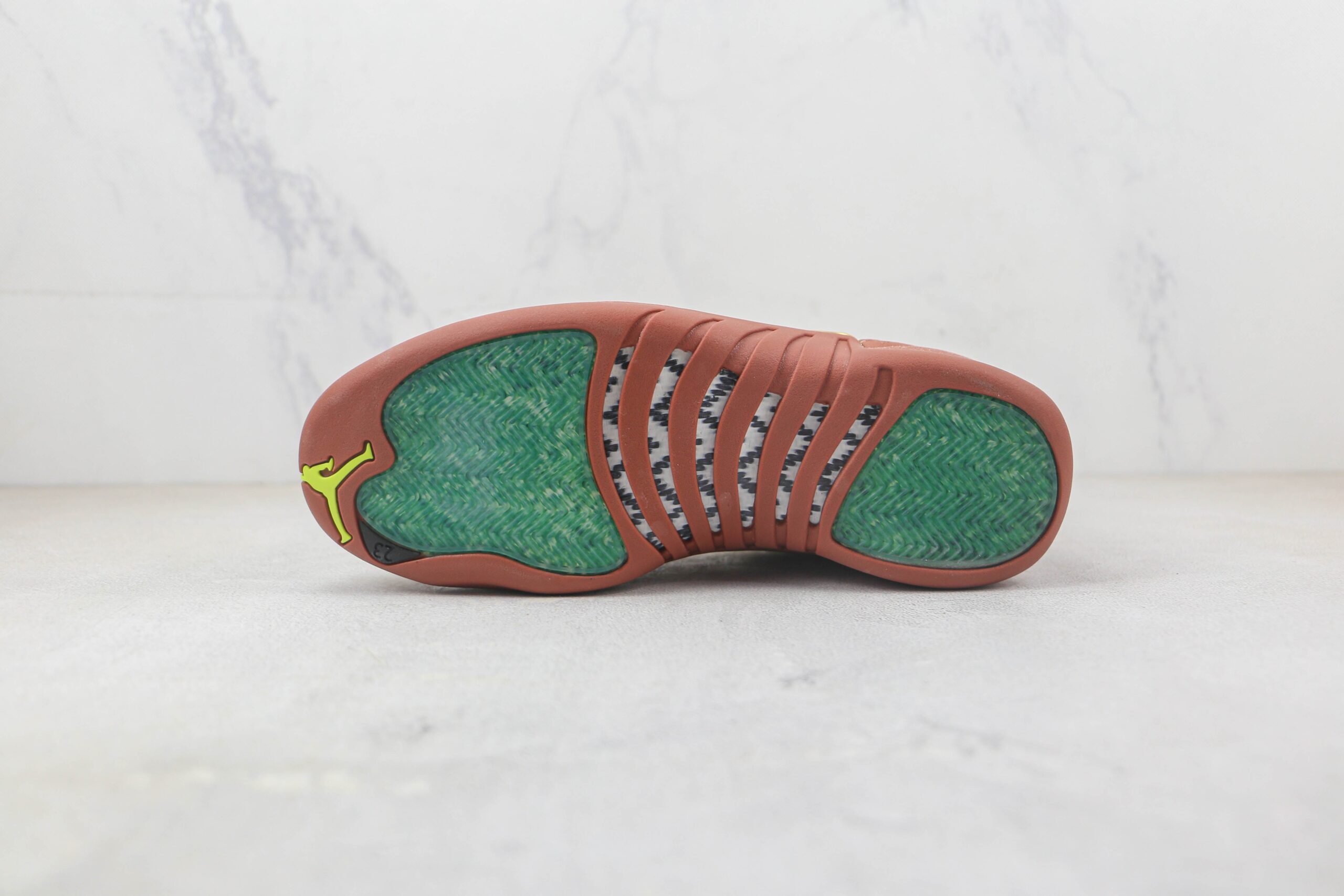 Jordan 12 Retro Eastside Golf Out of the Clay - Imagem 5