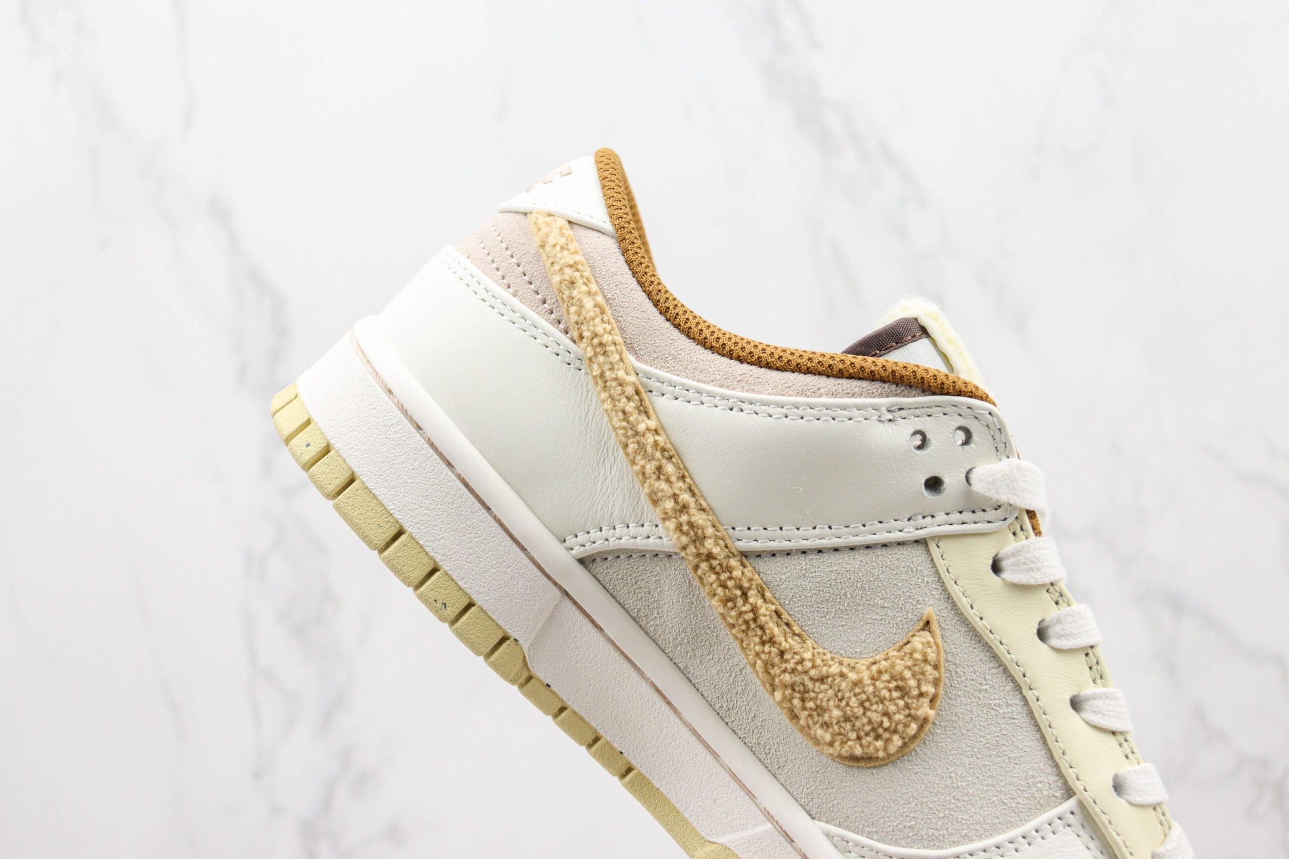 Nike Dunk Low Retro PRM Year of the Rabbit Fossil Stone (2023) - Imagem 5