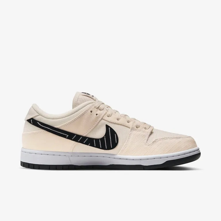 Albino & Preto x Nike SB Dunk Low Pearl White - Imagem 3